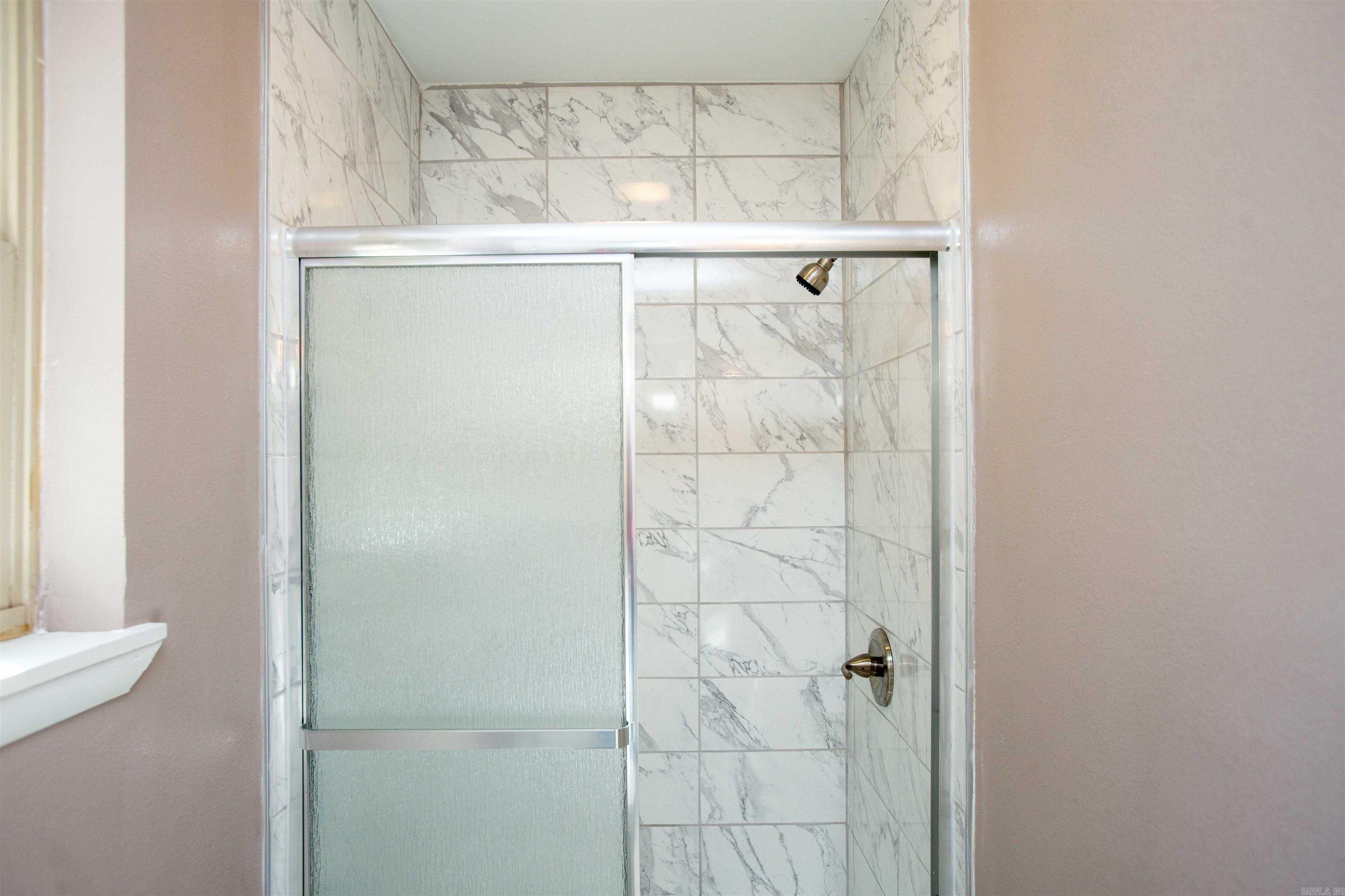 West Markham Heights - Residential Lease