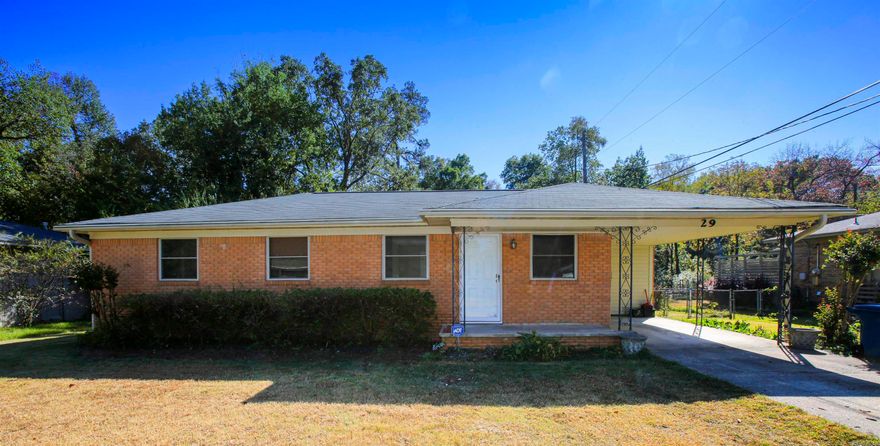 MOVE IN SPECIAL! HALF OFF FIRST MONTH’S RENT AND A FREE 50’’ SMART TV!   Great 3BD/2BA in WLR with cute curb appeal that is waiting for you to call home. Plenty of living space with different storage options. Back deck that is perfect for hosting and enjoying those beautiful Arkansas days. This property is managed by Hoffman Team so beware of scammers - we will never ask you to Cashapp us money. The lease for this property is for 18 months to 2 years with a 3% increase after the first year. Income must be 3x the amount of rent. Deposit, first month’s rent, and the $50 administration fee due before move in. This property does not accept section 8.