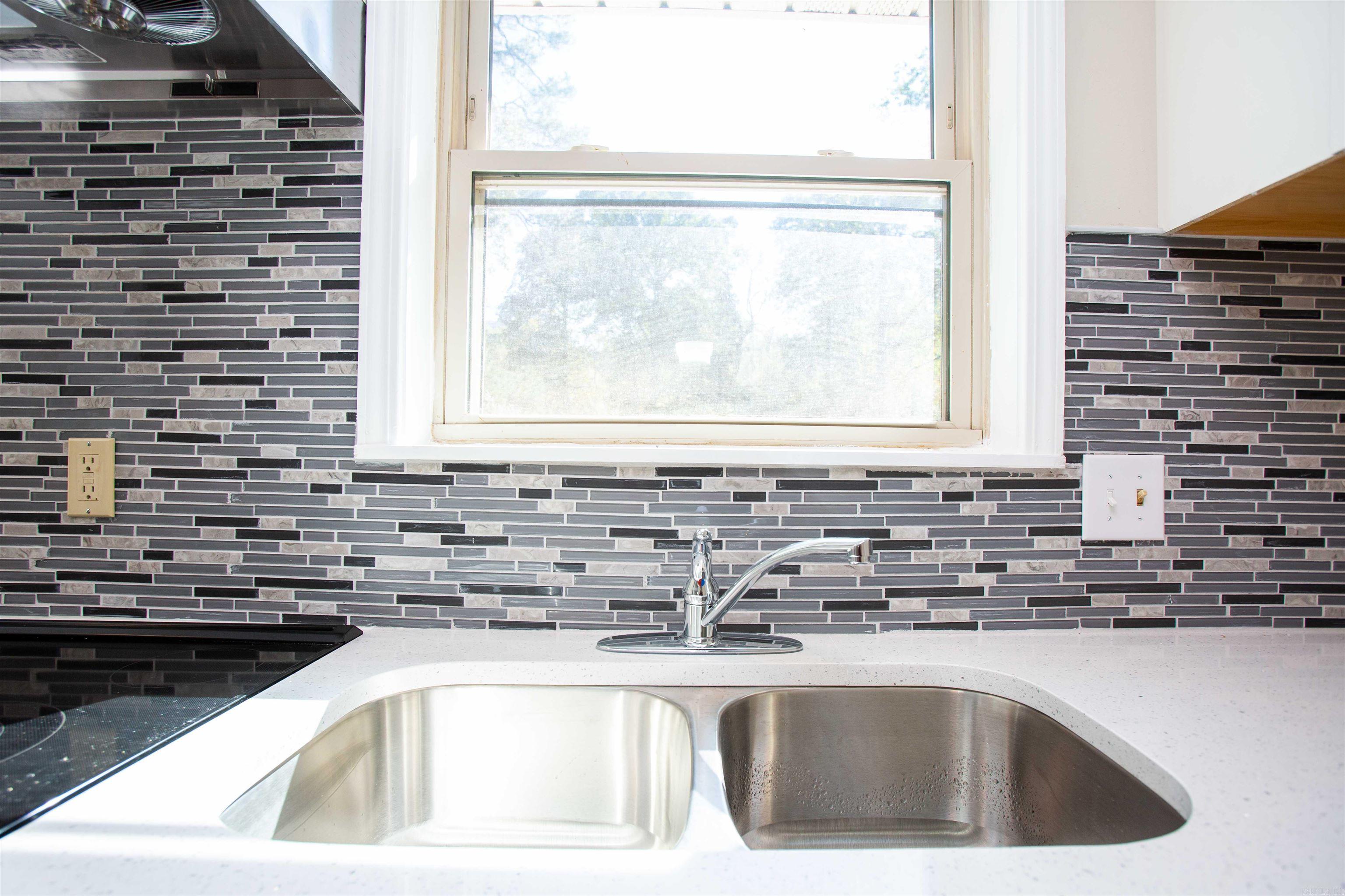 West Markham Heights - Residential Lease