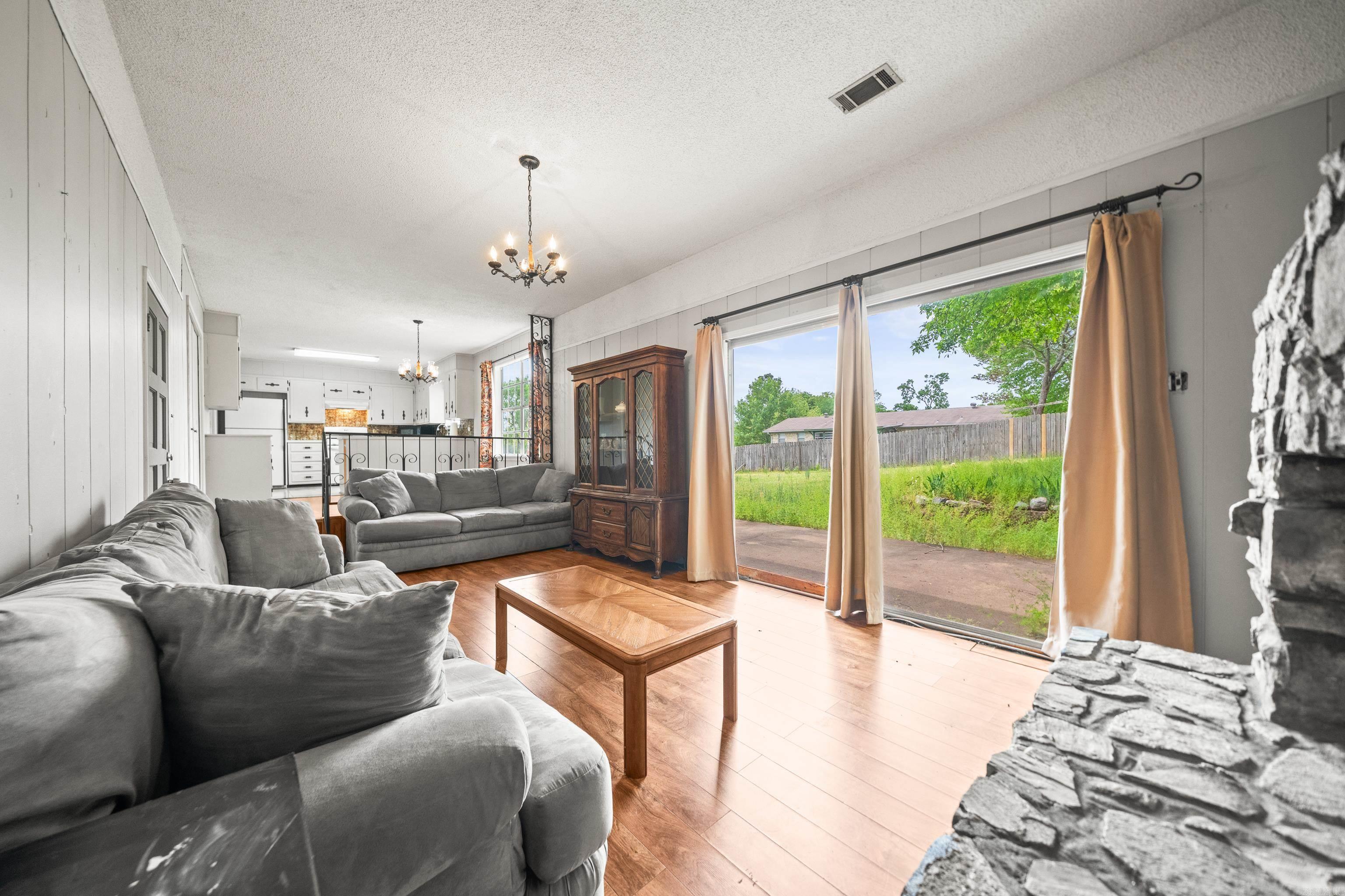 Pine Meadows 1 - Residential