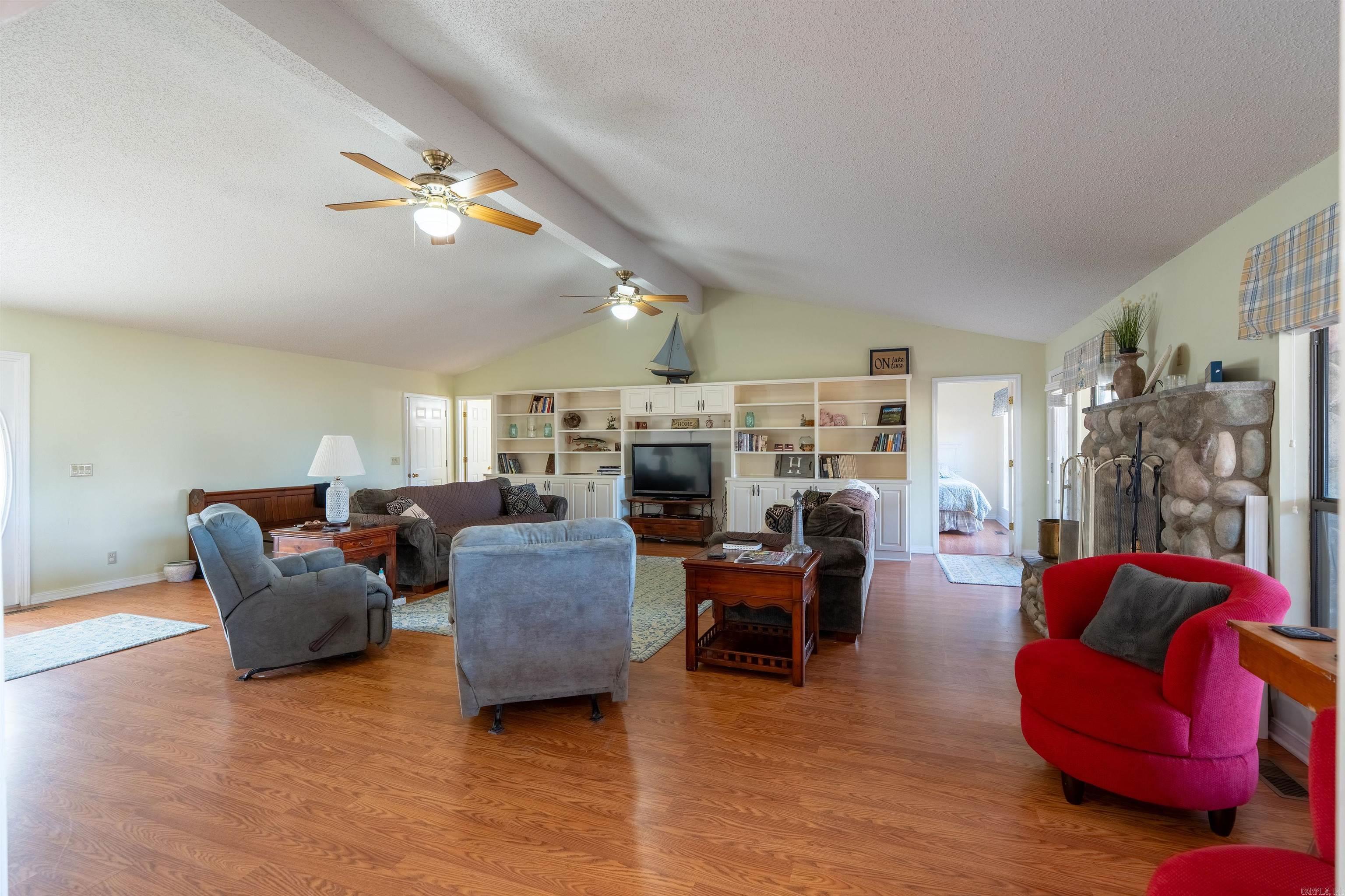 CRAPPIE COVE - LAKE - Residential