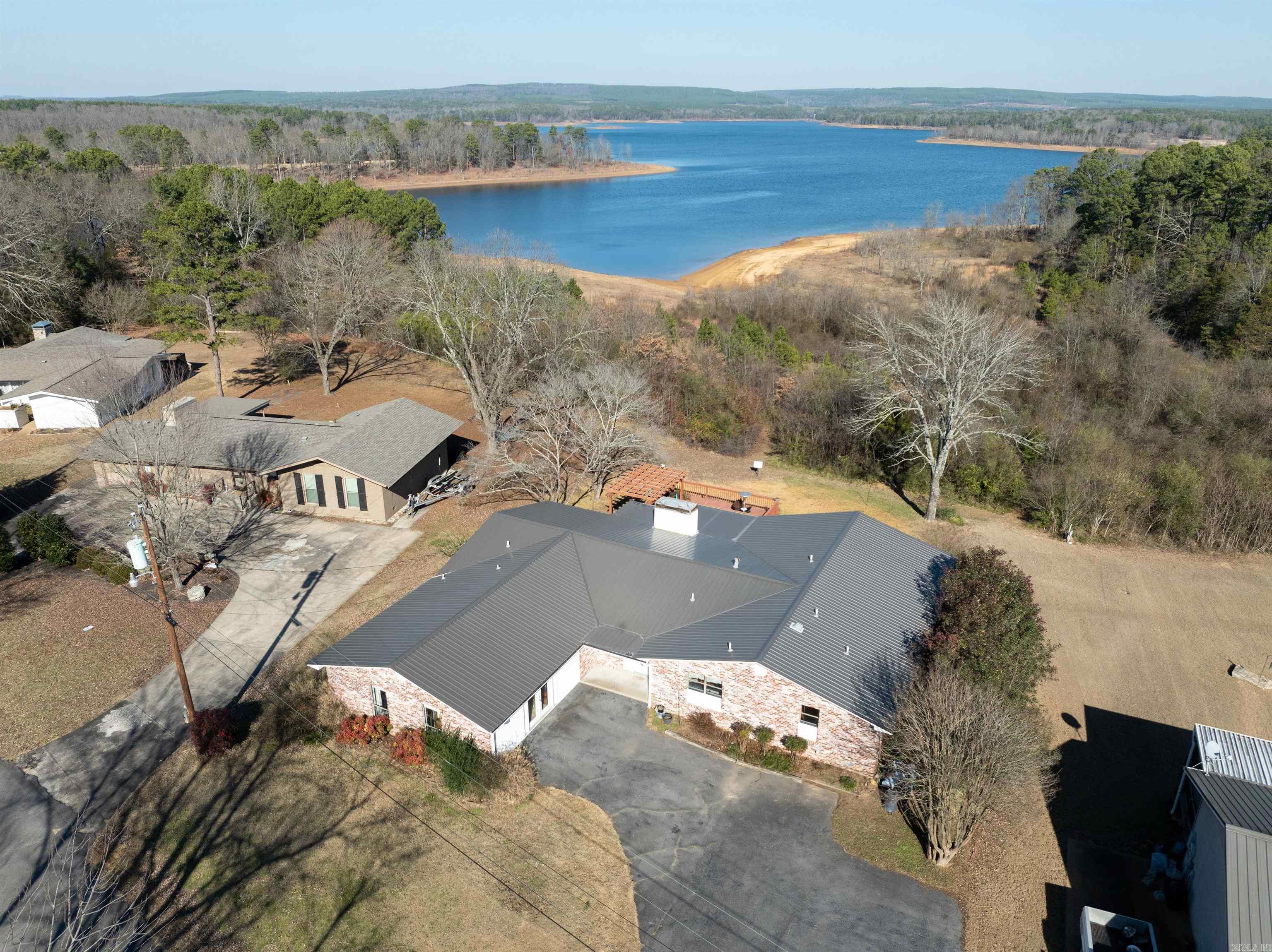 CRAPPIE COVE - LAKE - Residential