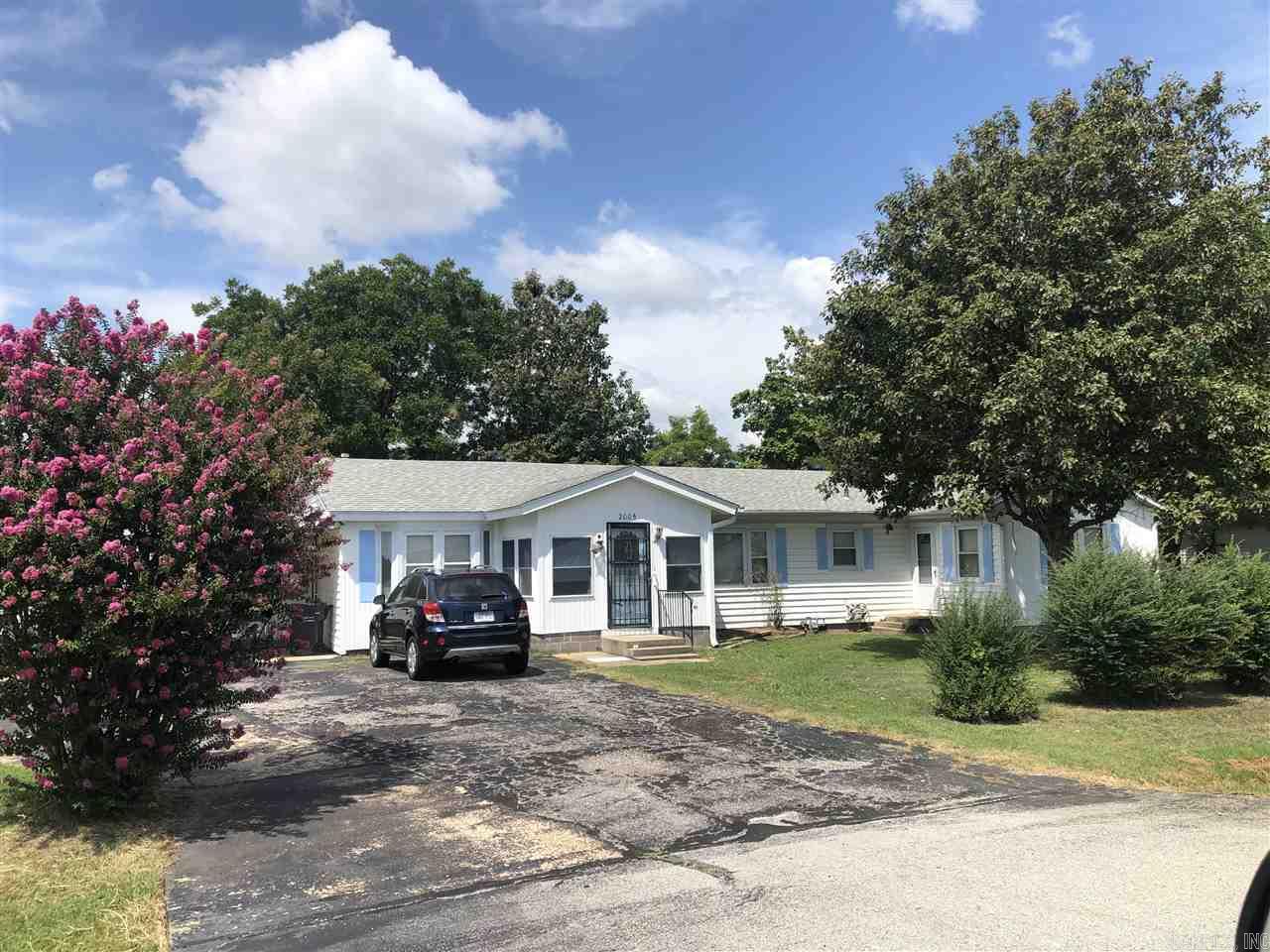 Lazy Acres - Commercial Sale