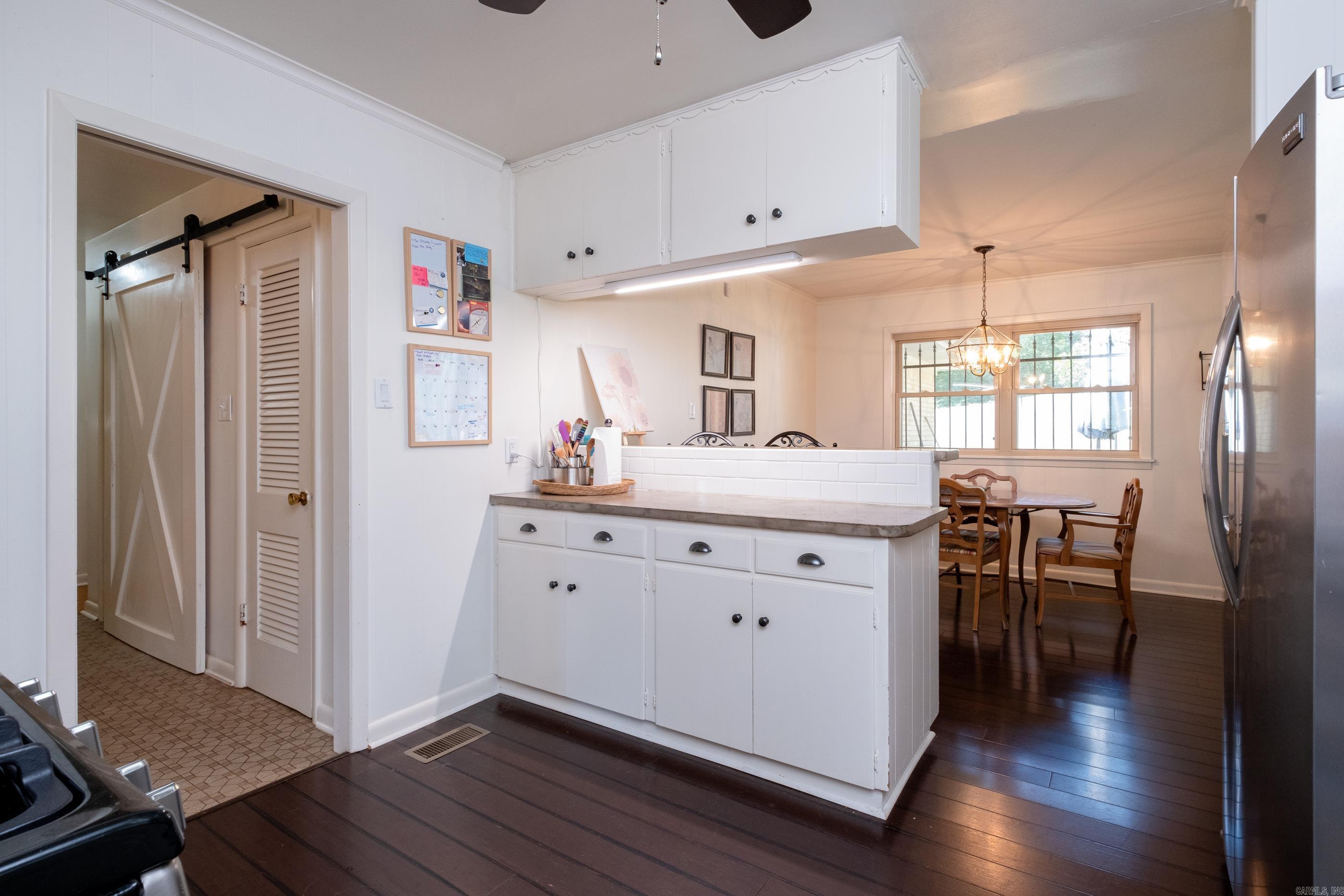 HALL PLAZA - Residential