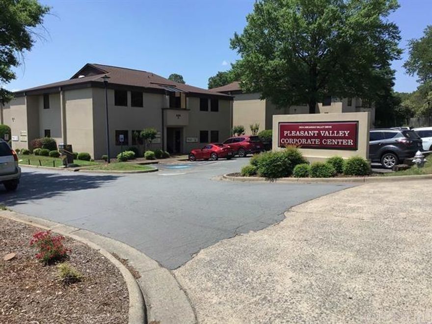 West Little Rock office space.  Recption area.  2 private offices.  Kitchenette  Restroom.  650 square Feet