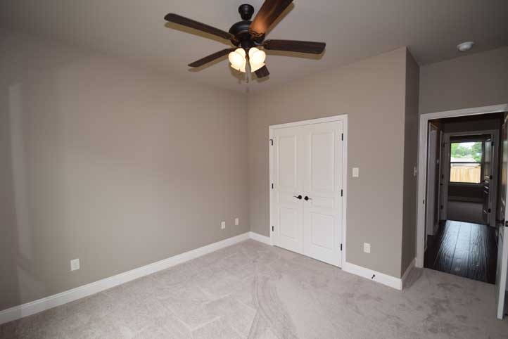 SHADOW CREEK - Residential