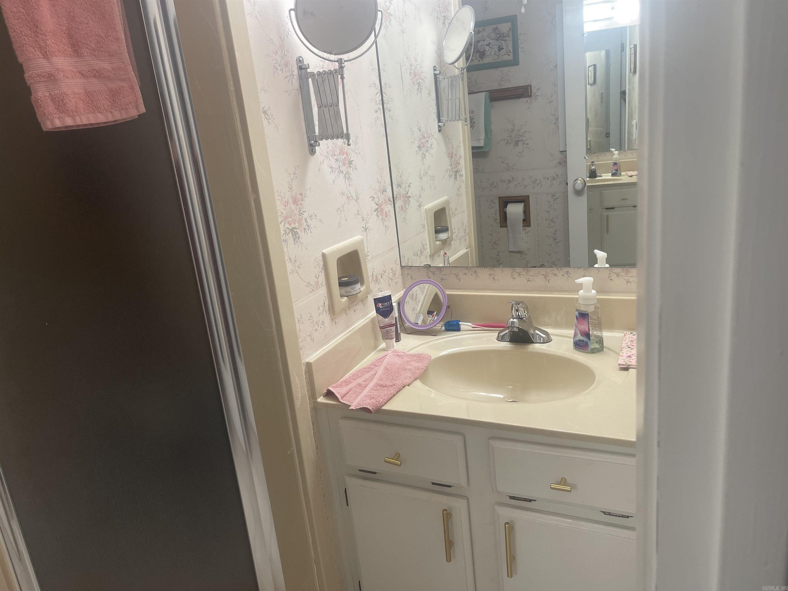 HERALDRY MANOR - Residential