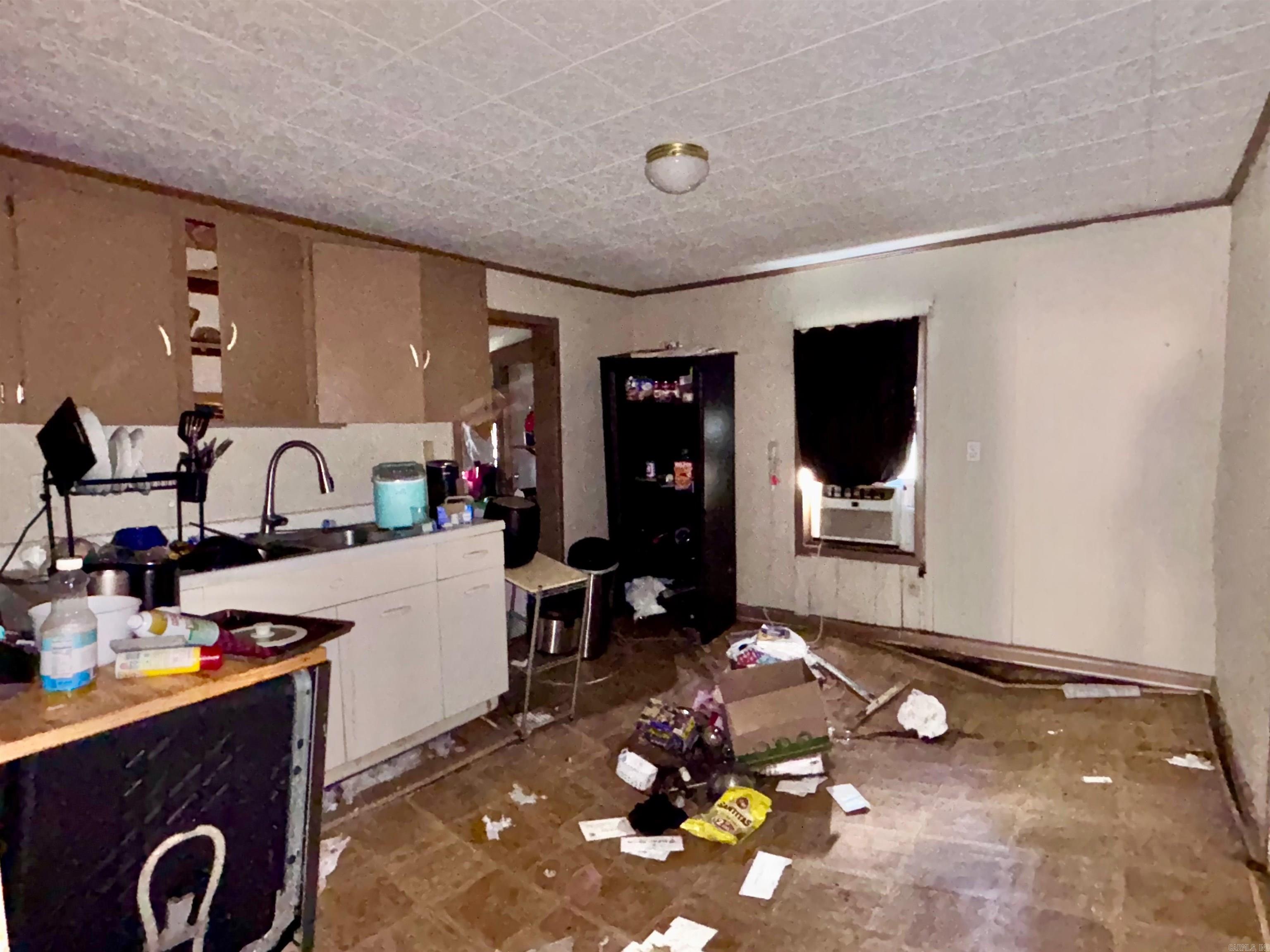 SCHOOL - Residential