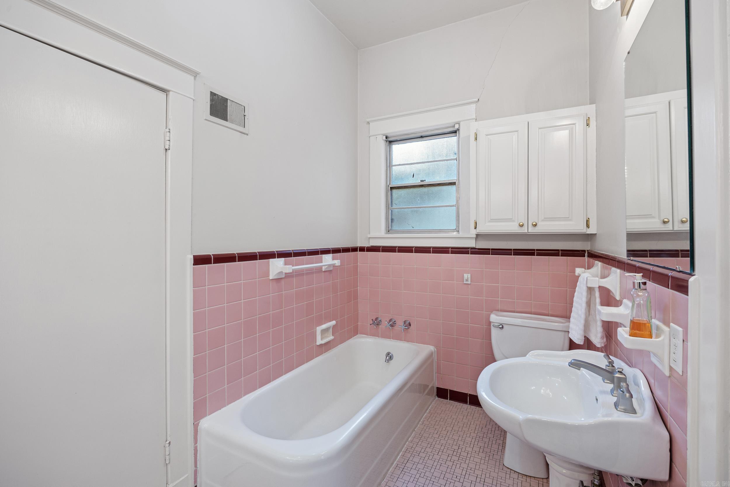 SAYLES ADDN - Residential