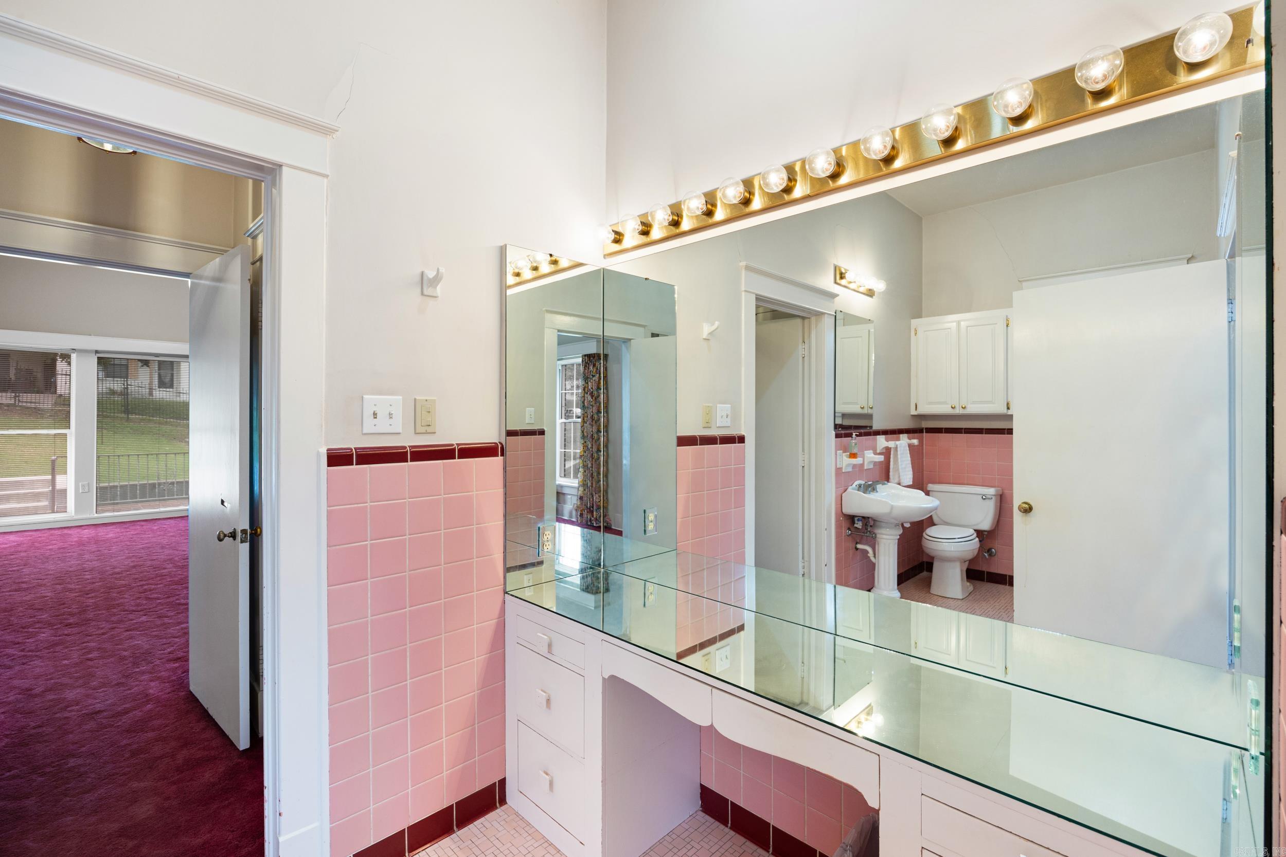 SAYLES ADDN - Residential