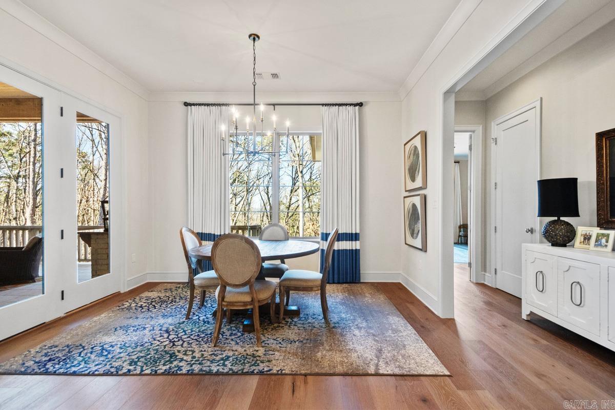 CHENAL VALLEY "FALSTONE COURT" - Residential