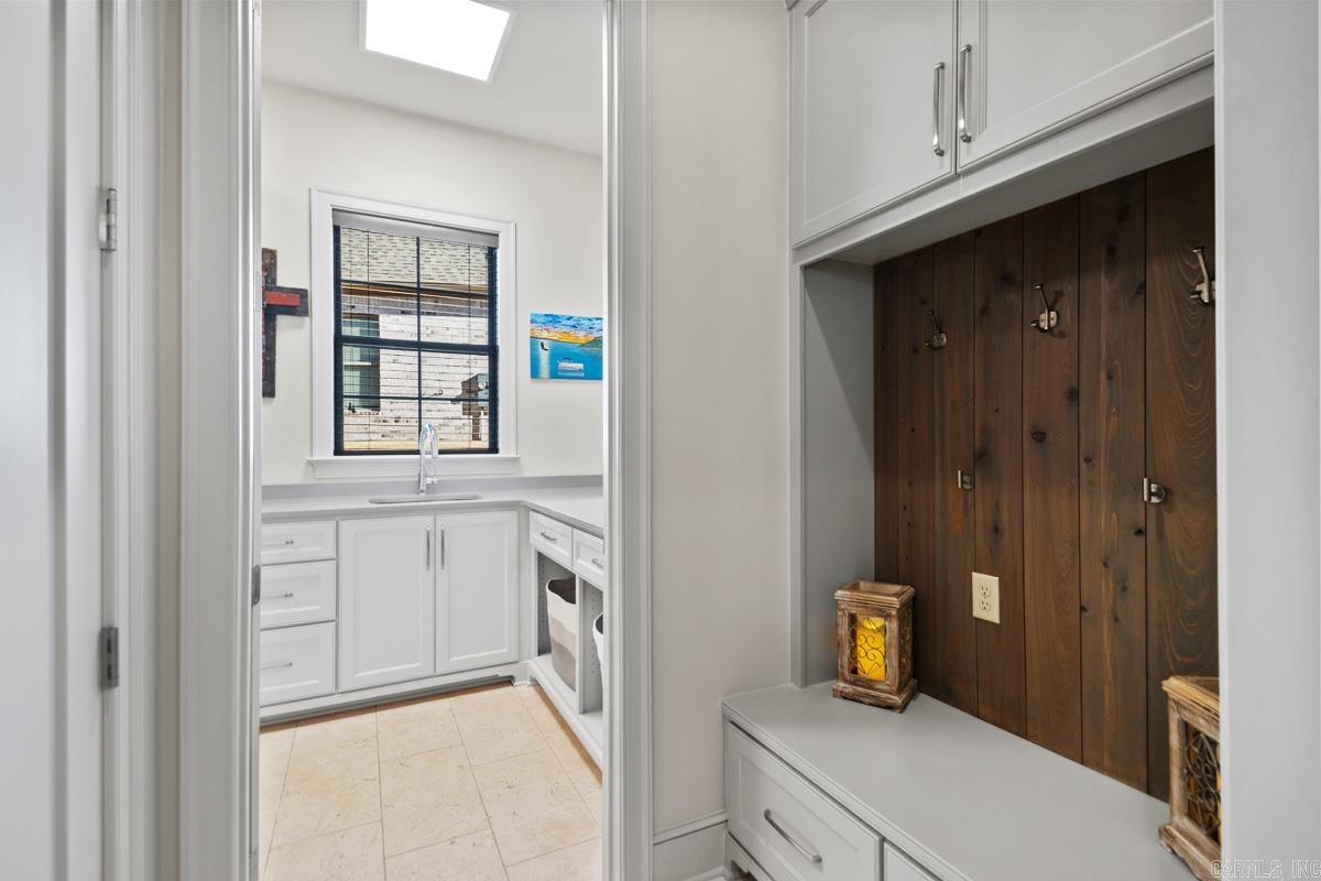 CHENAL VALLEY "FALSTONE COURT" - Residential