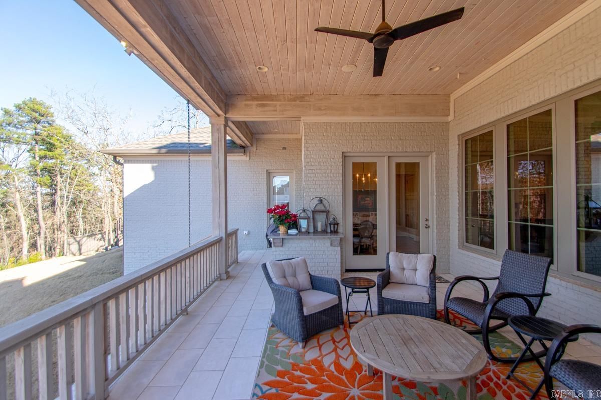 CHENAL VALLEY "FALSTONE COURT" - Residential