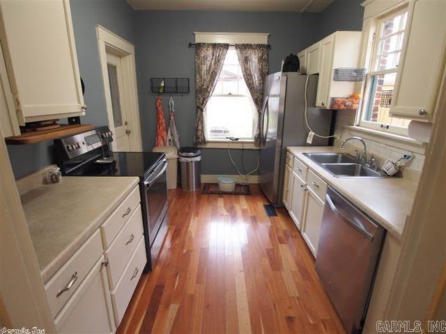 Stiff Station - Residential Lease