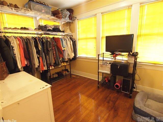 Stiff Station - Residential Lease