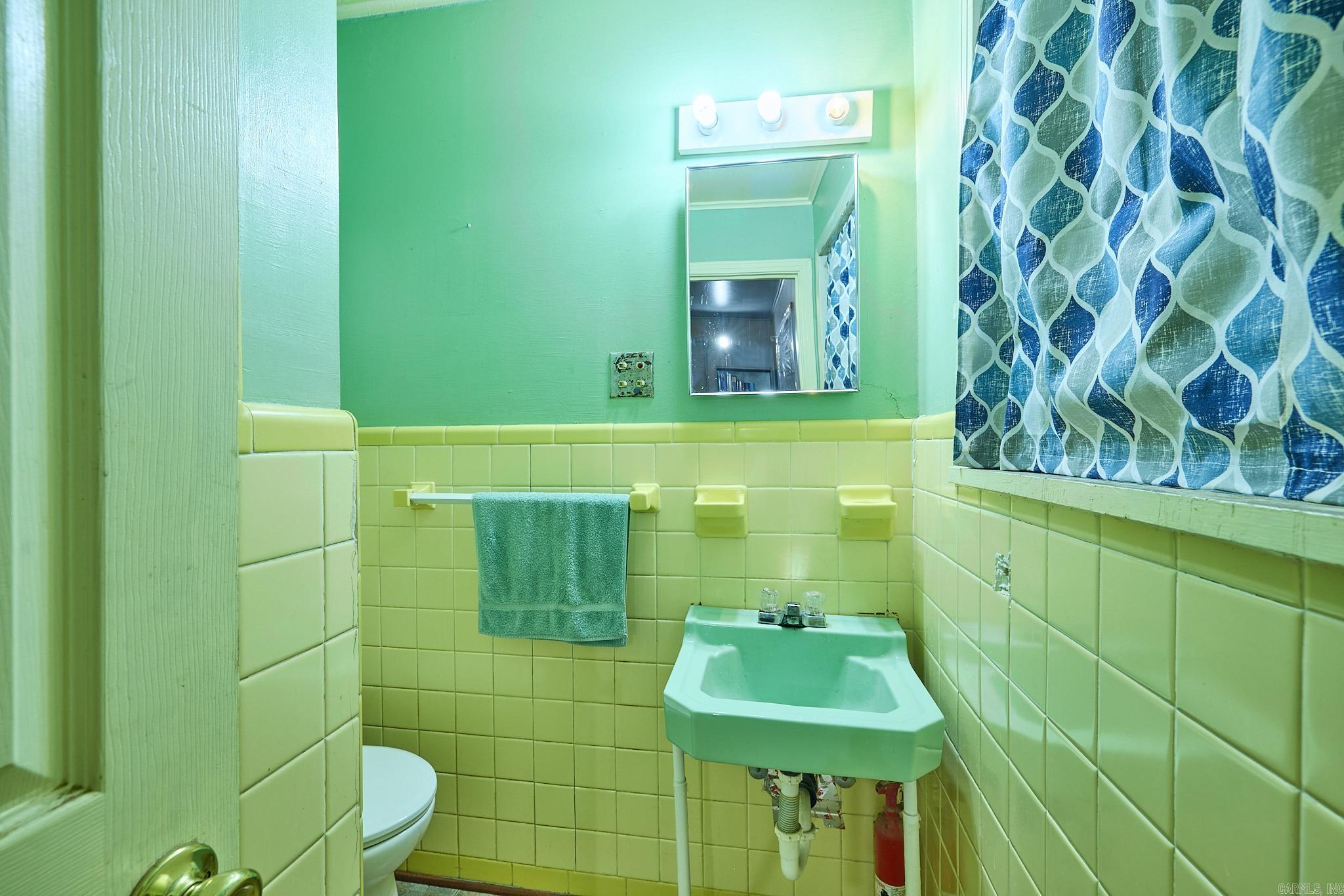 POPLAR HILLS - Residential