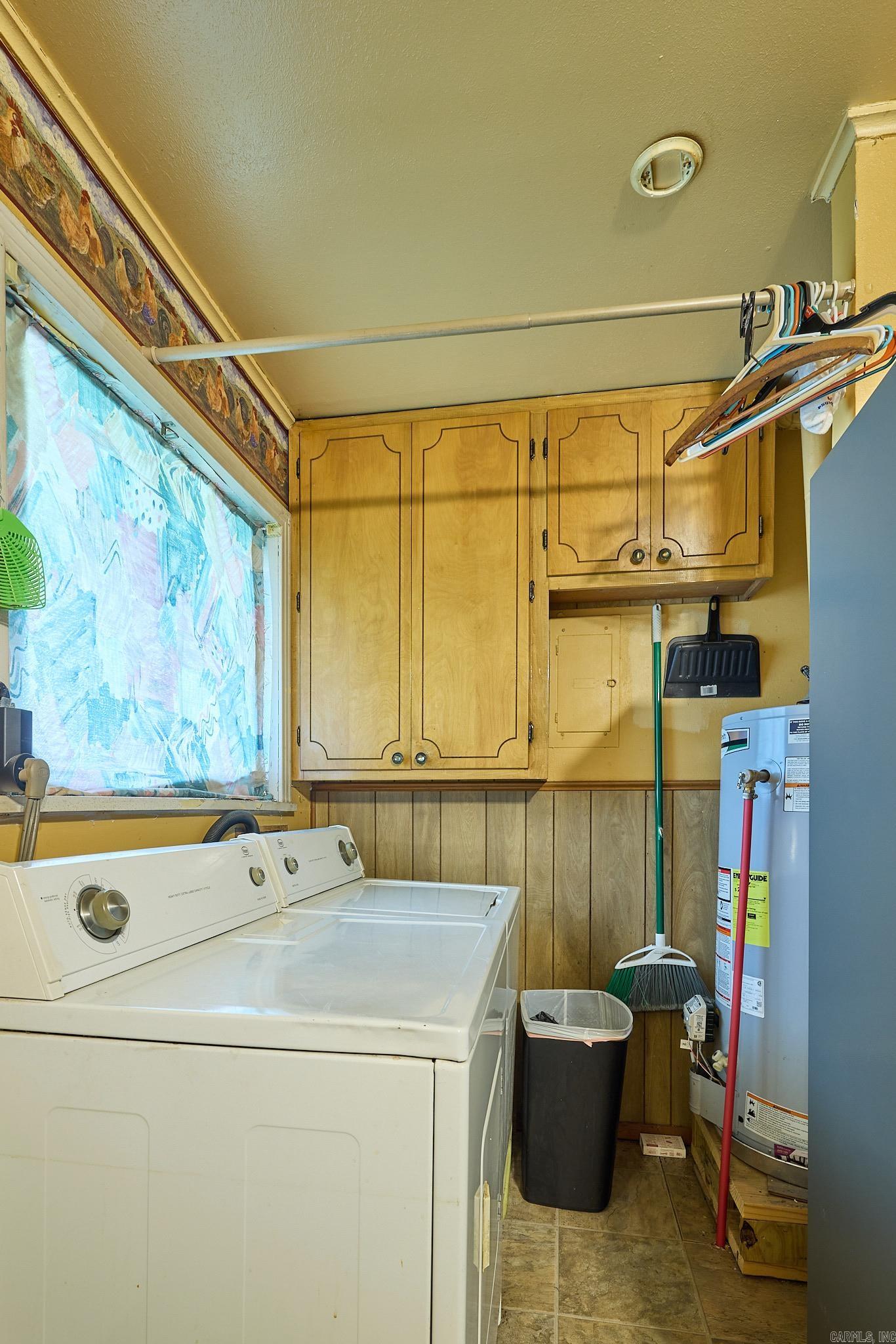 POPLAR HILLS - Residential