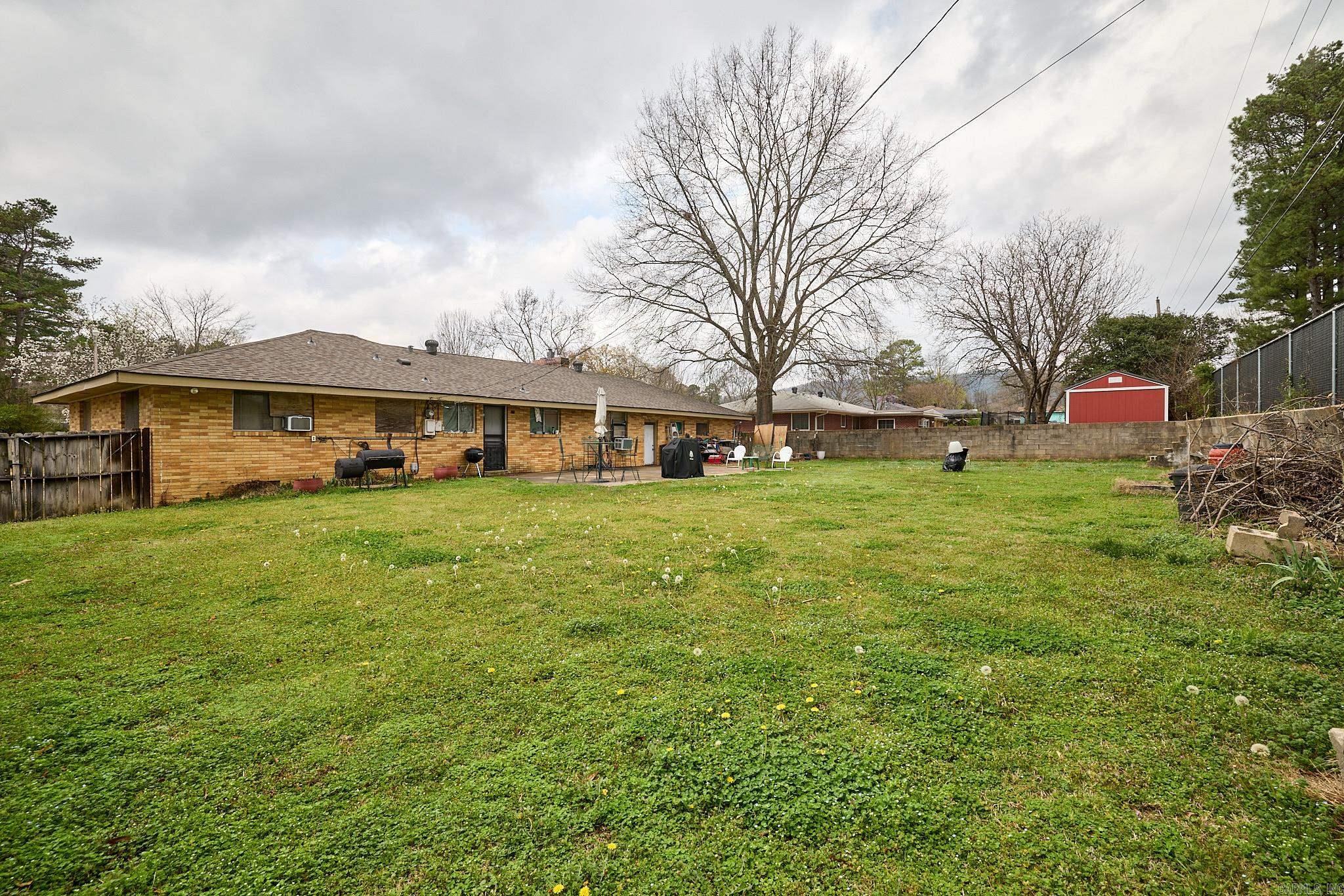 POPLAR HILLS - Residential