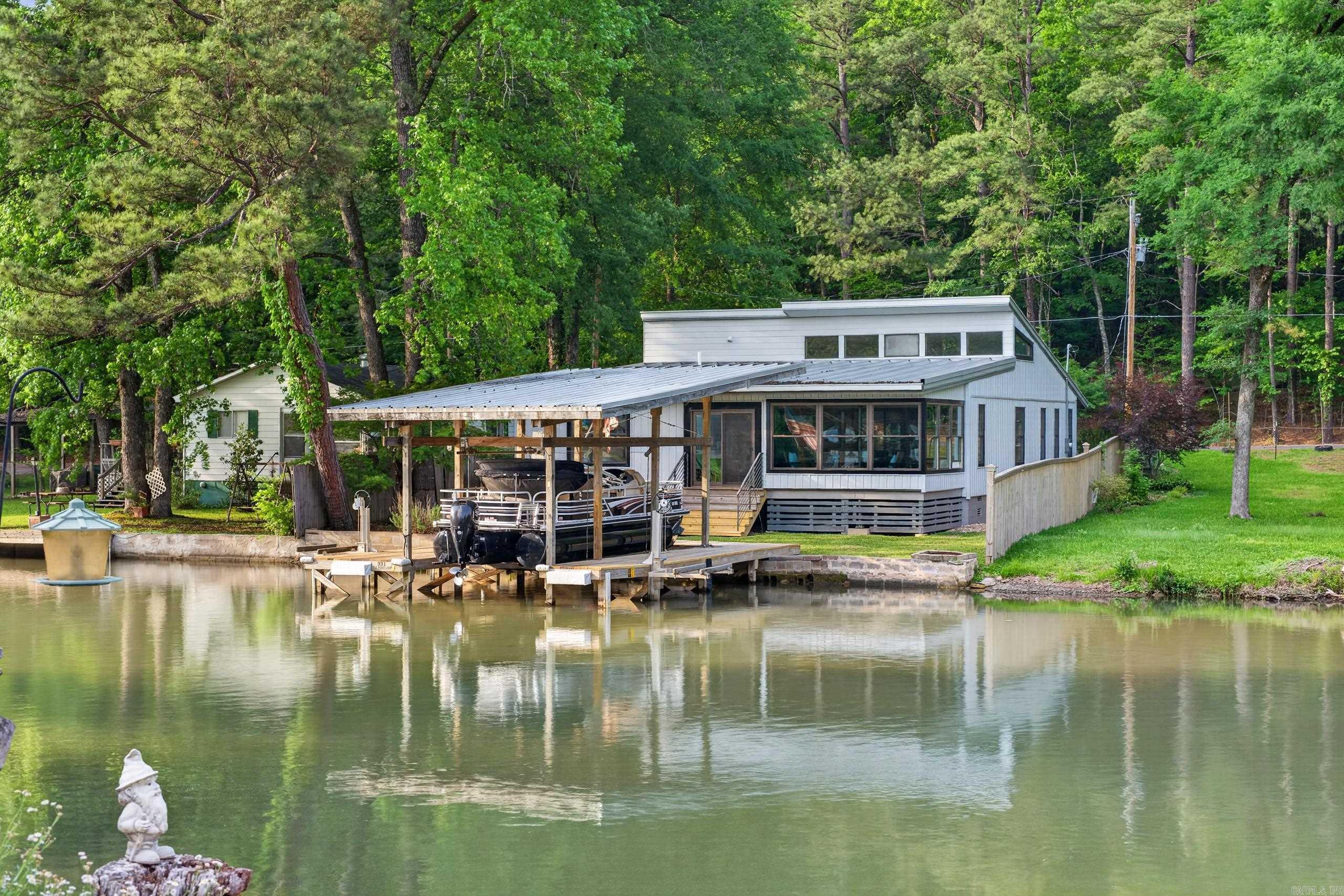 TREASURE ISLE 4 - Residential