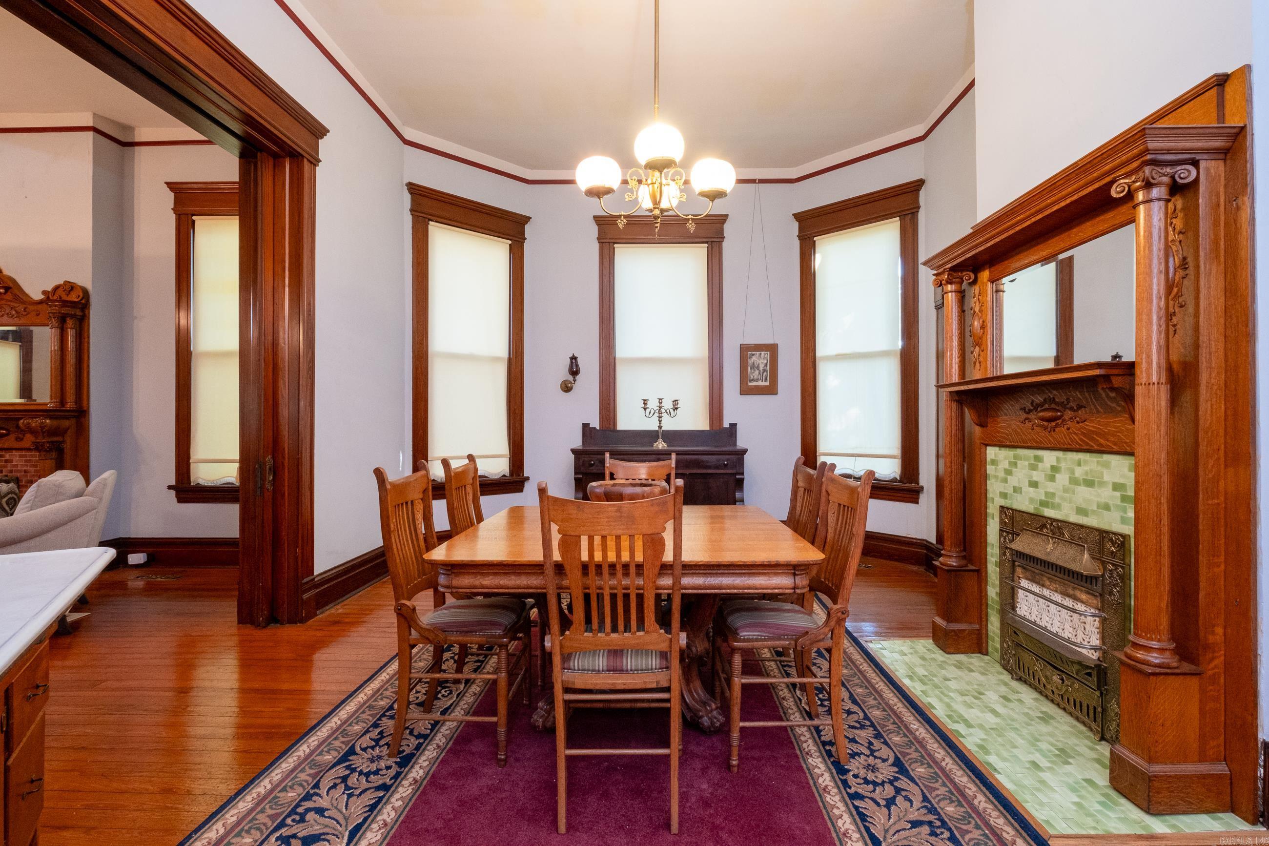 FULTONS - Residential