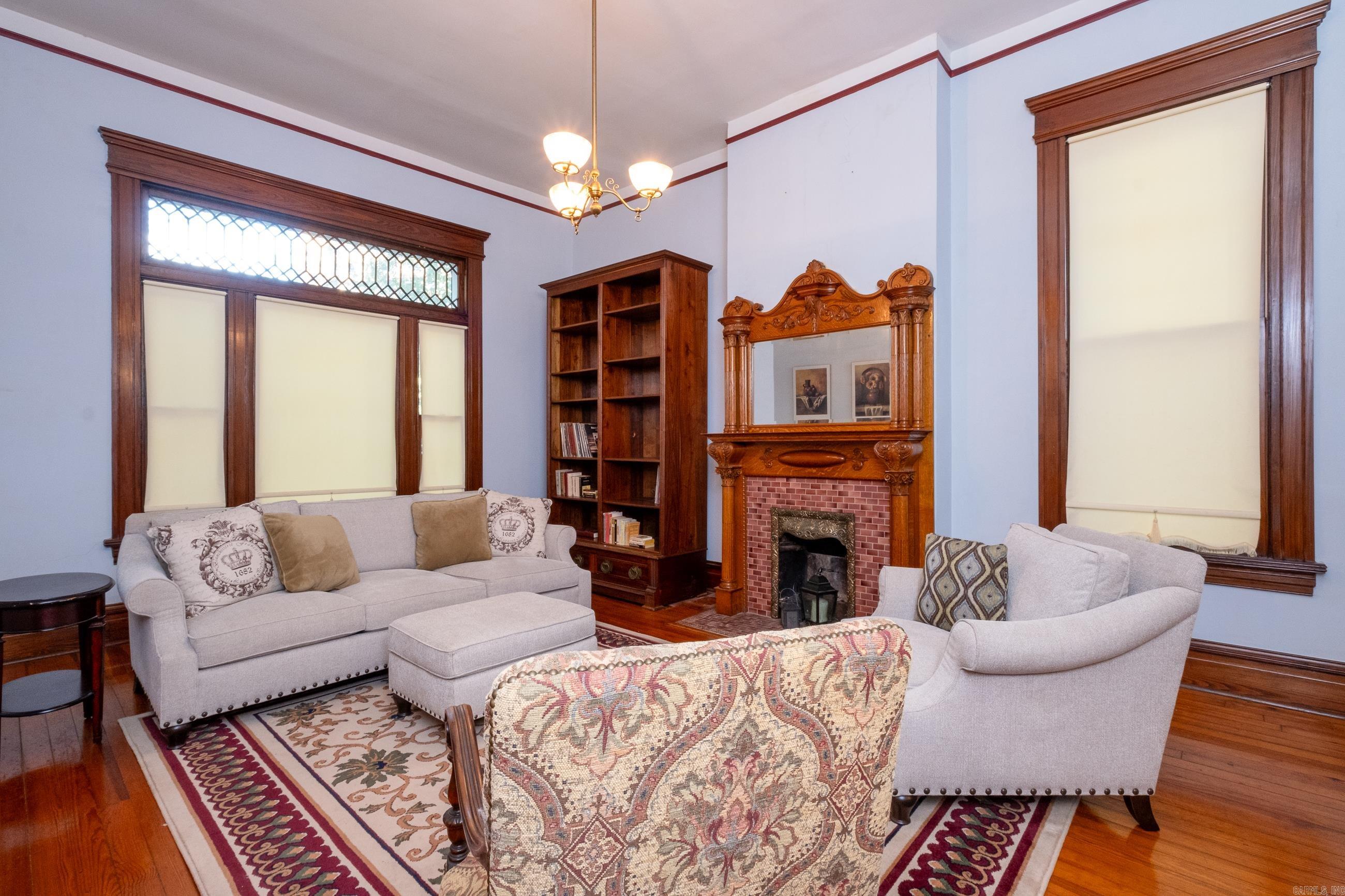 FULTONS - Residential