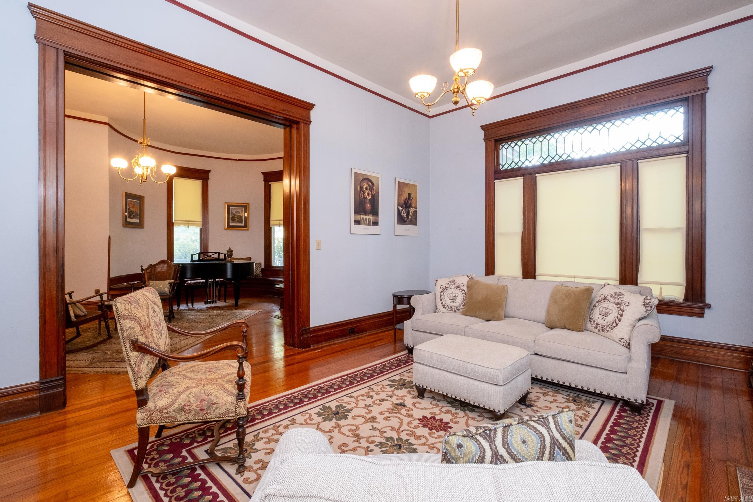 FULTONS - Residential