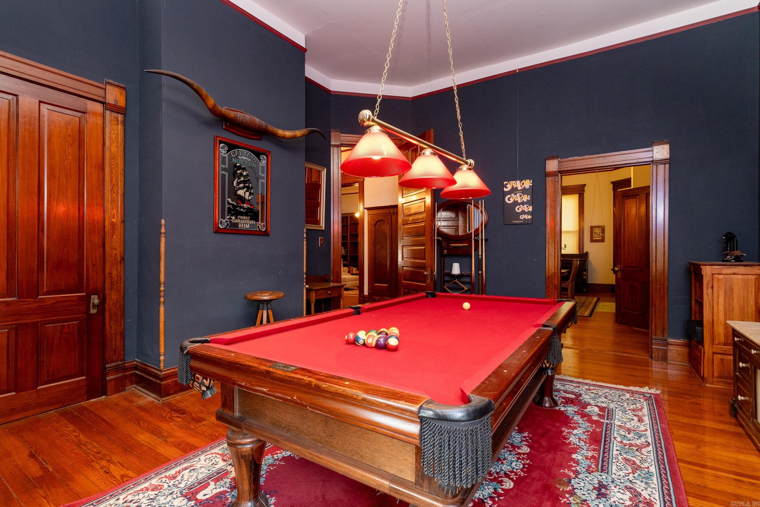 FULTONS - Residential