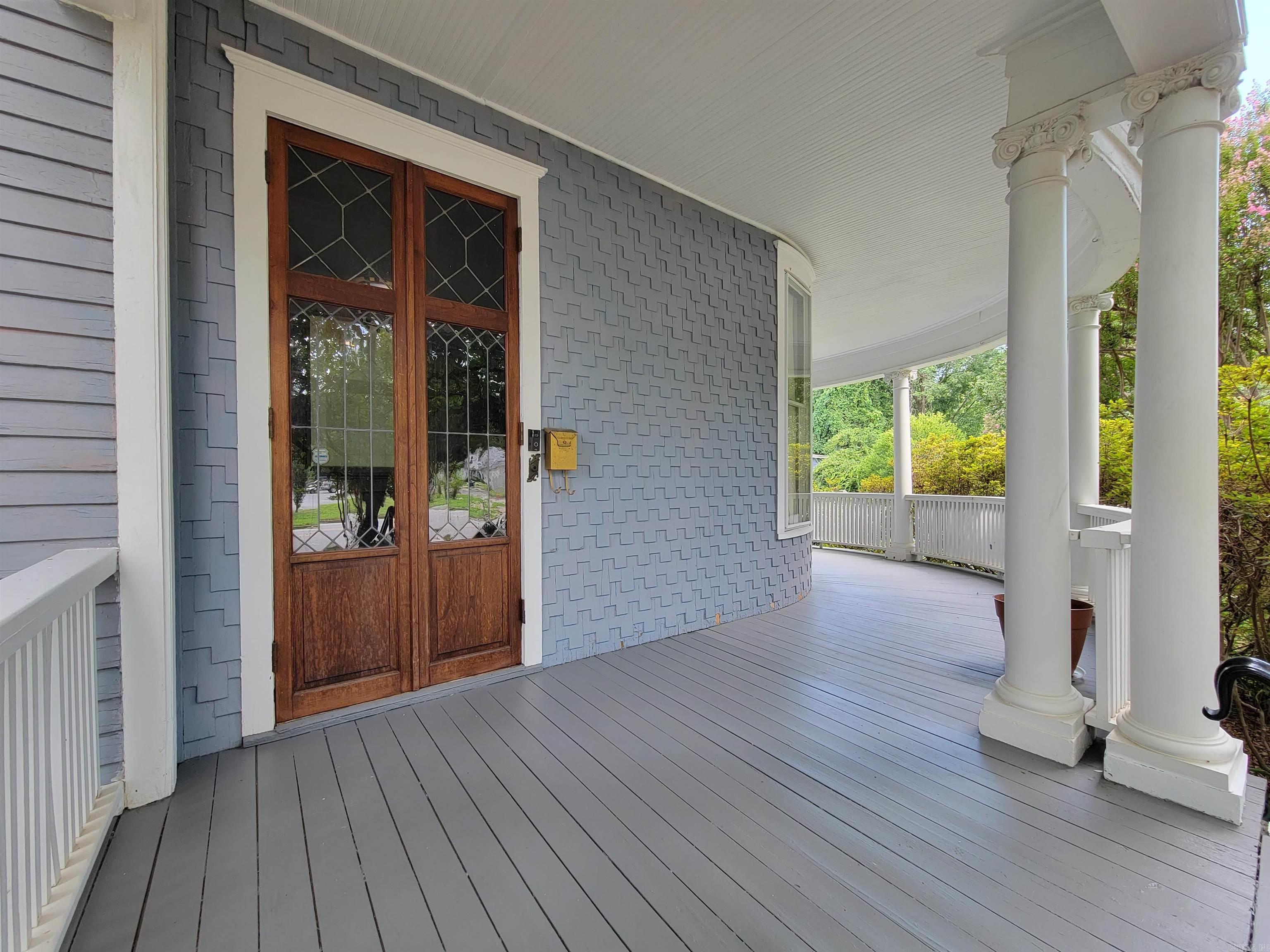 FULTONS - Residential