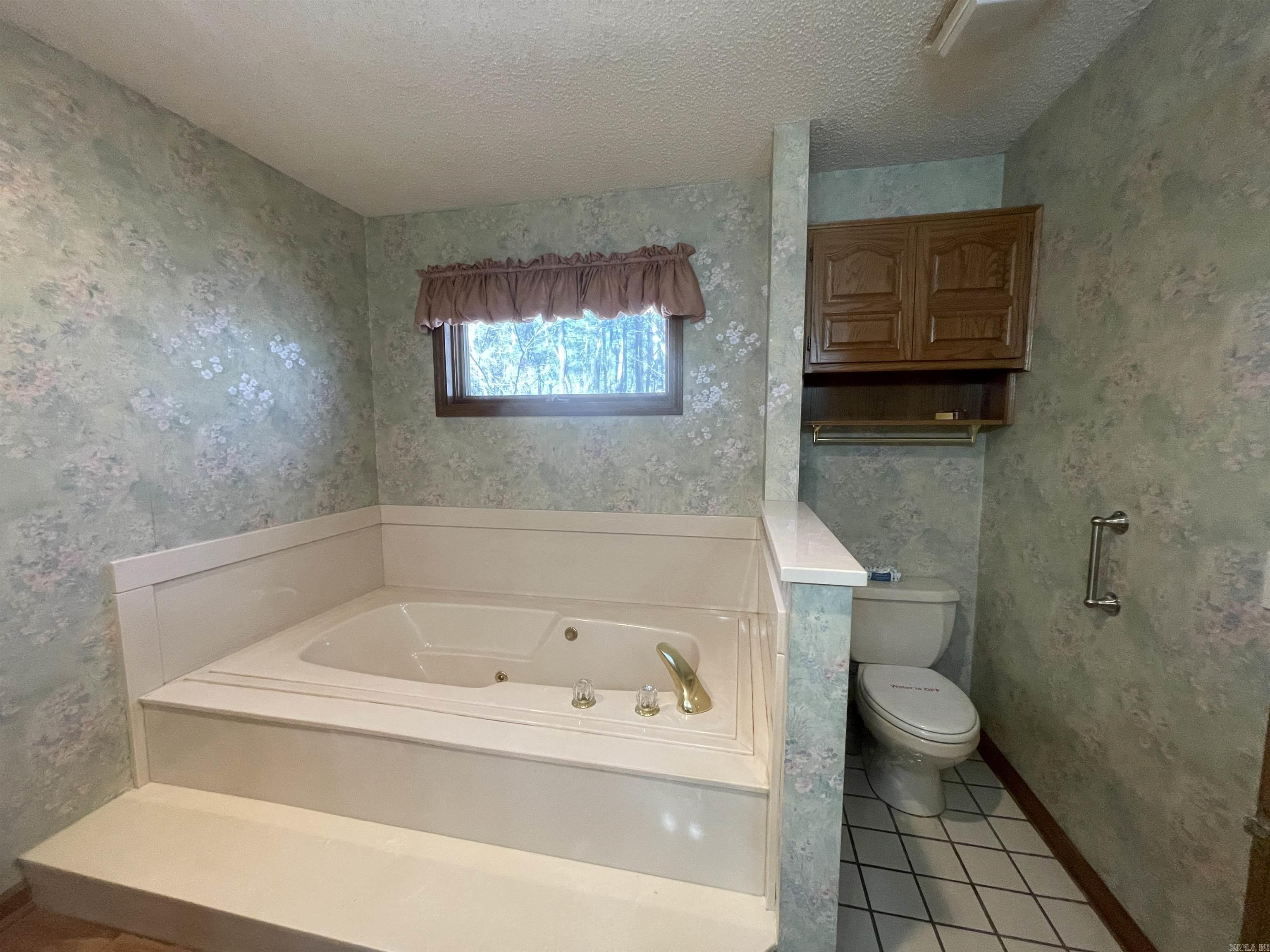 Pintuerero - Residential