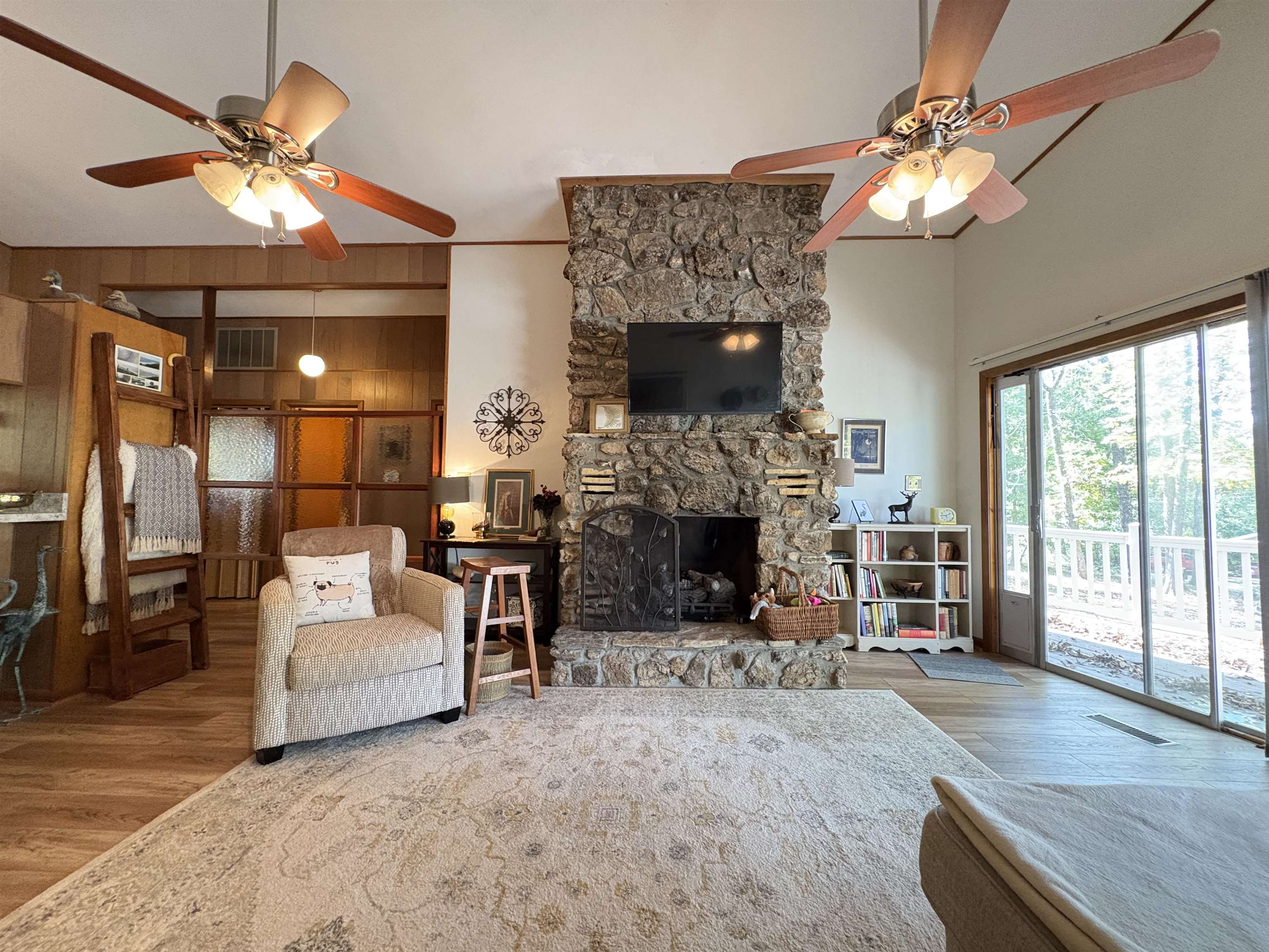 LAKE ADDN - Residential
