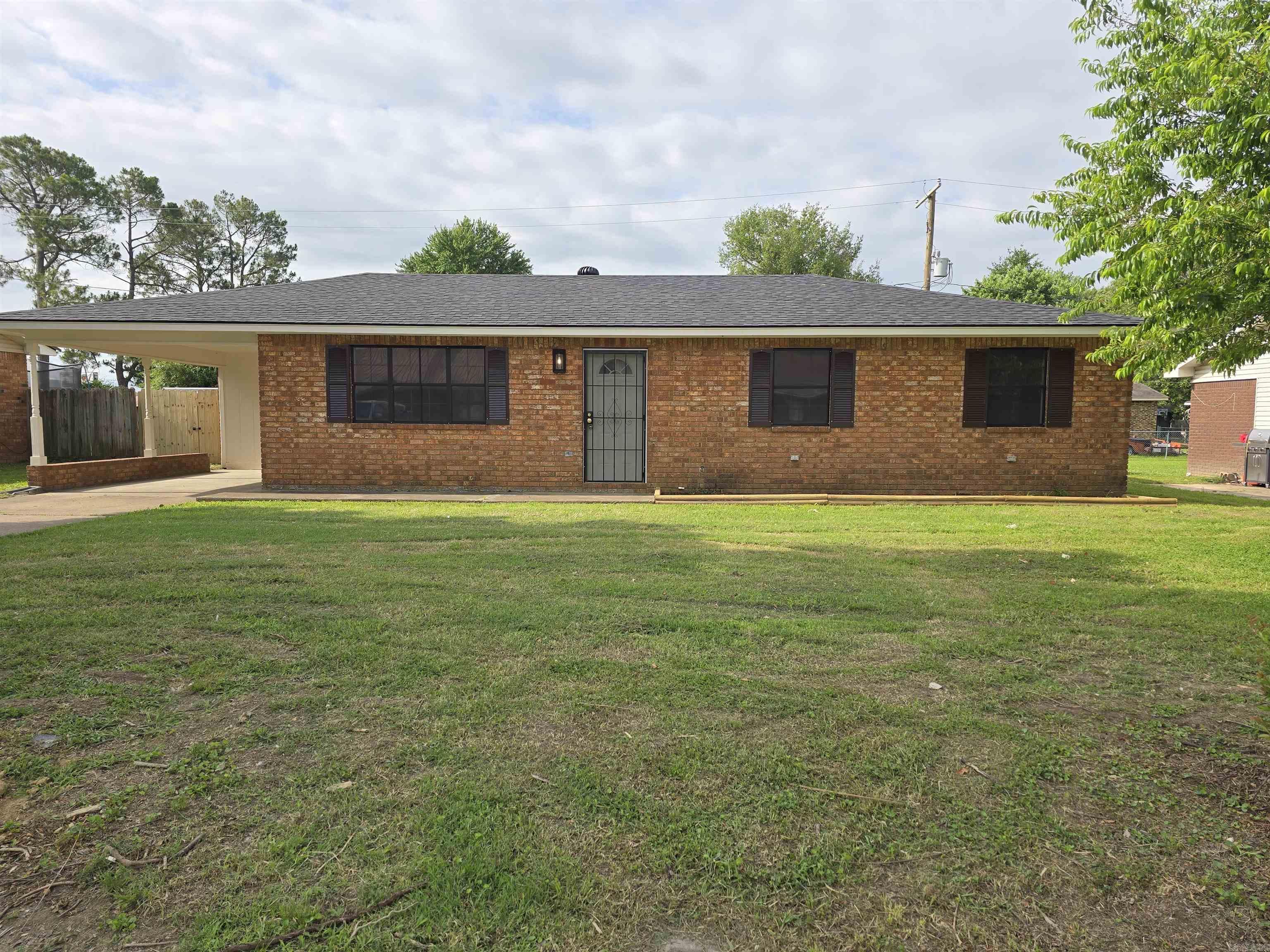 Discover the charm of this delightful 3-bedroom, 2-bathroom home. This inviting space is perfect for those seeking both comfort and convenience, with easy access to local amenities. This home has been beautifully remodeled and updated, featuring new kitchen cabinets, paint, flooring, new fence, new HVAC and new roof. Enjoy the added privacy of a fully fenced yard. Call today to schedule your personal tour!