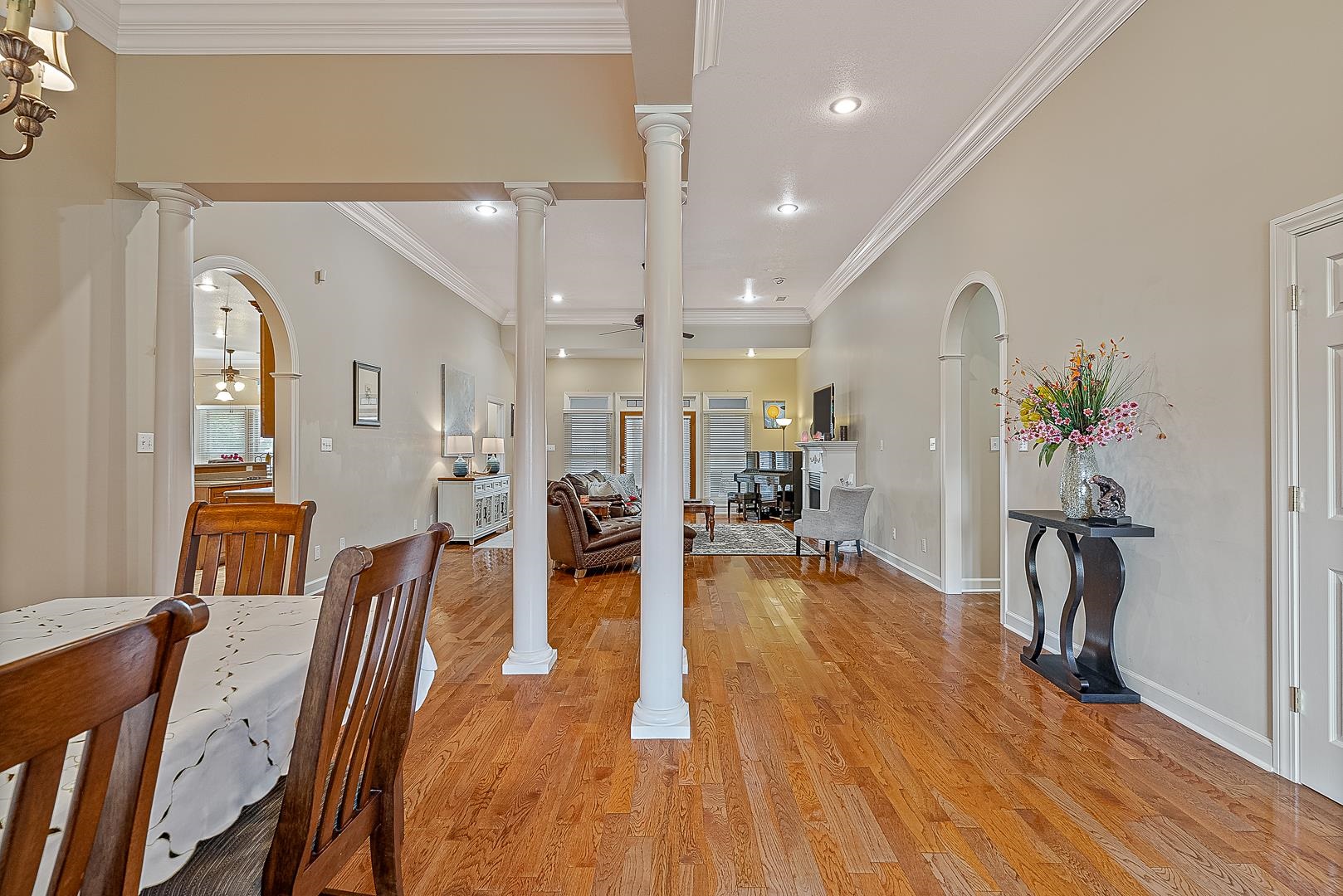 DUNWOODY-HUNTCLIFF - Residential