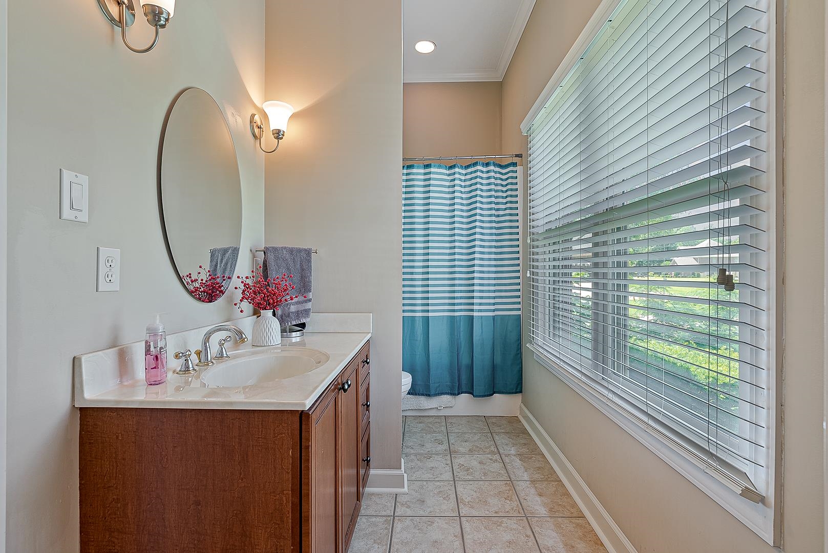 DUNWOODY-HUNTCLIFF - Residential