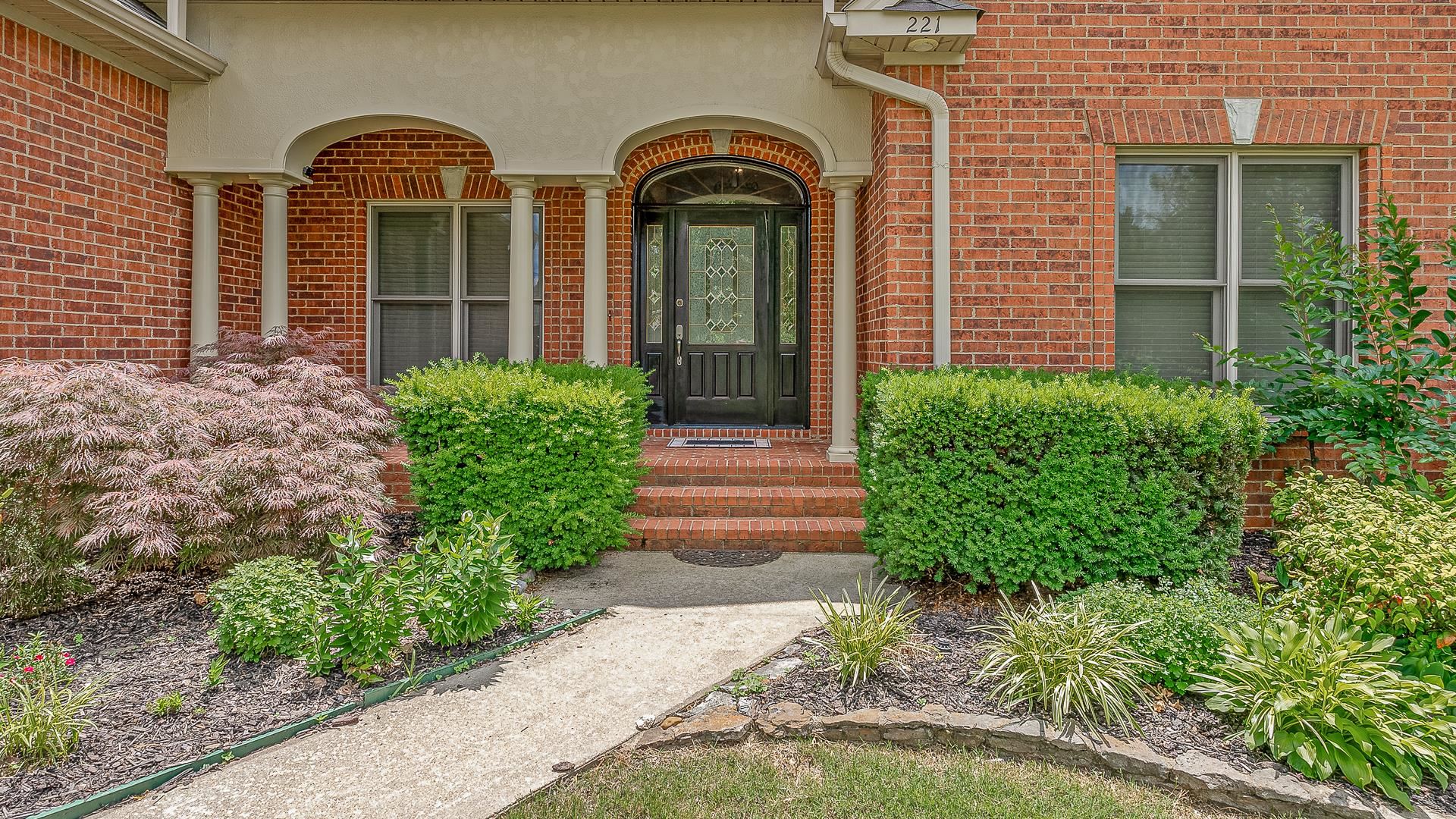 DUNWOODY-HUNTCLIFF - Residential
