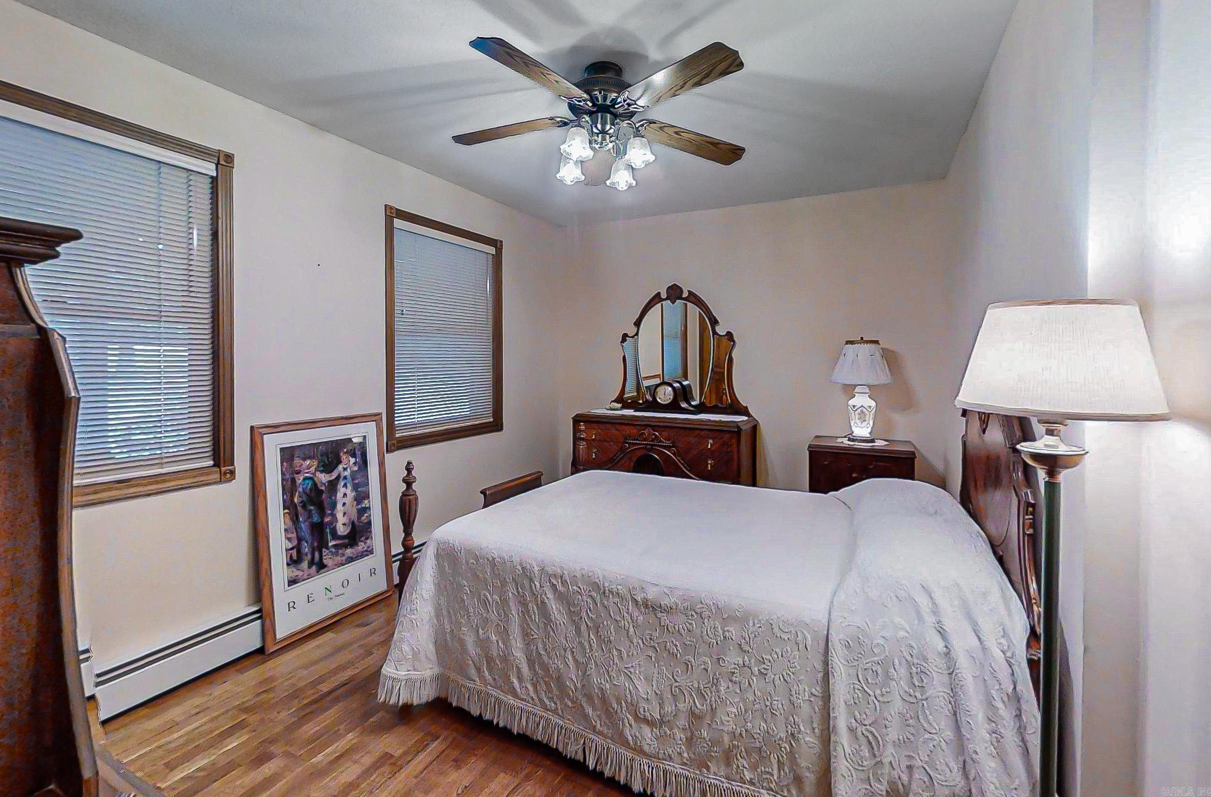 PLAINVIEW ACRES - Residential