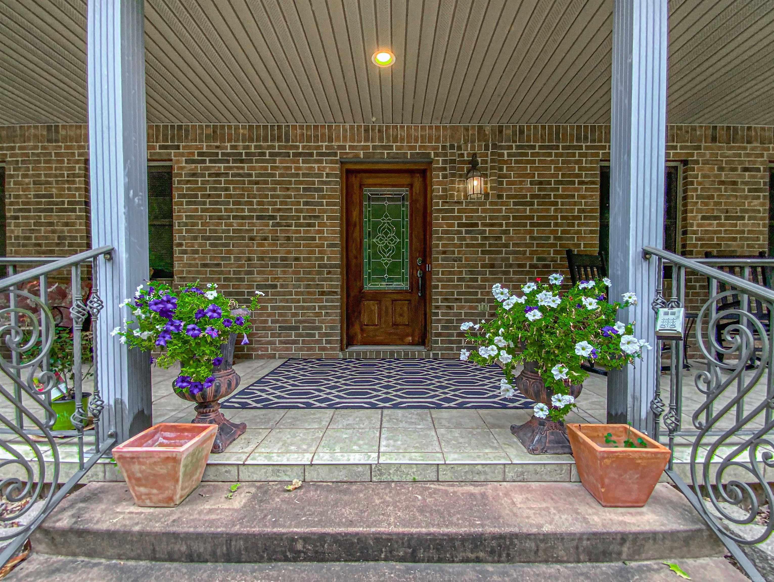 PLAINVIEW ACRES - Residential