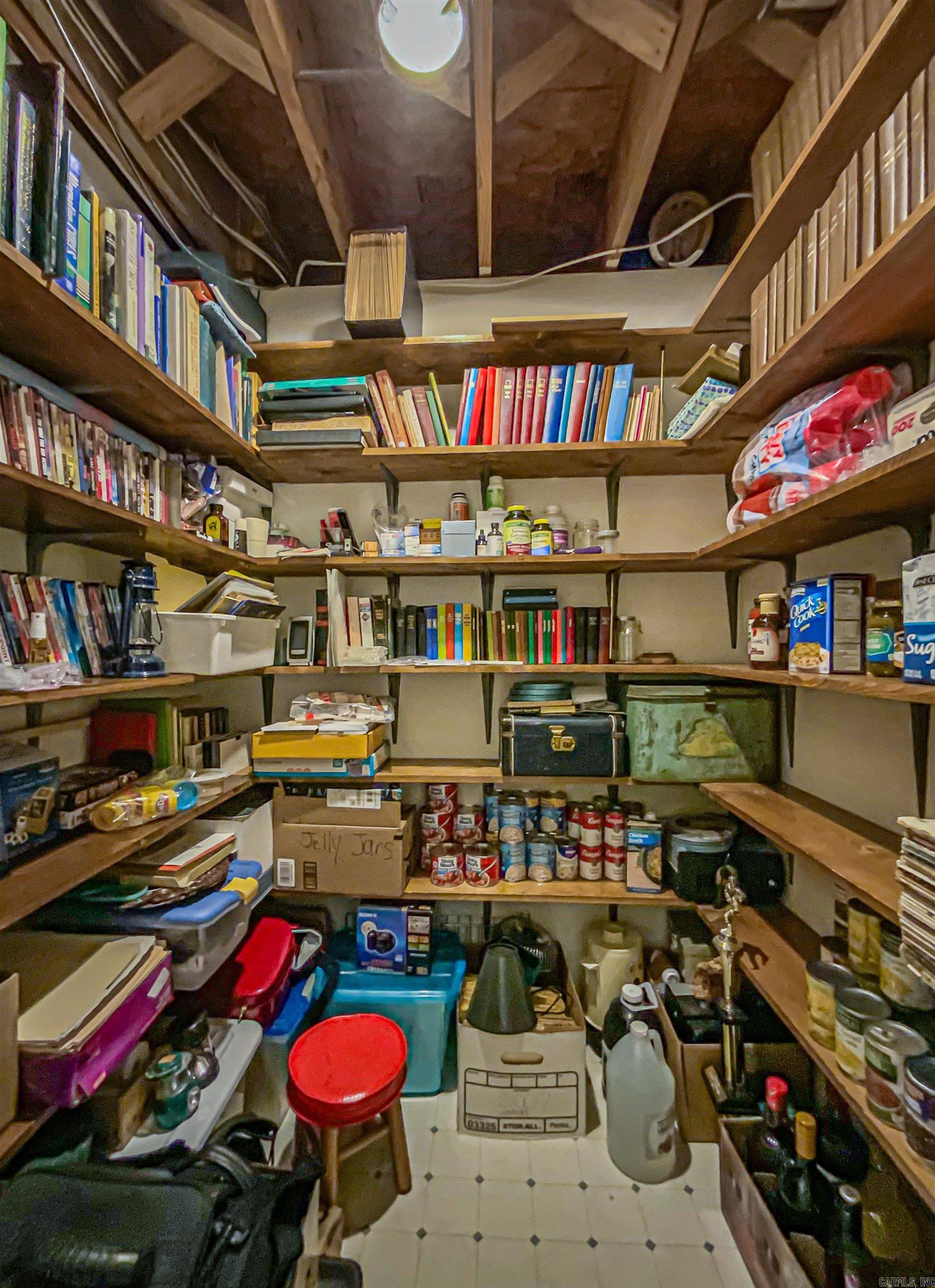 PLAINVIEW ACRES - Residential