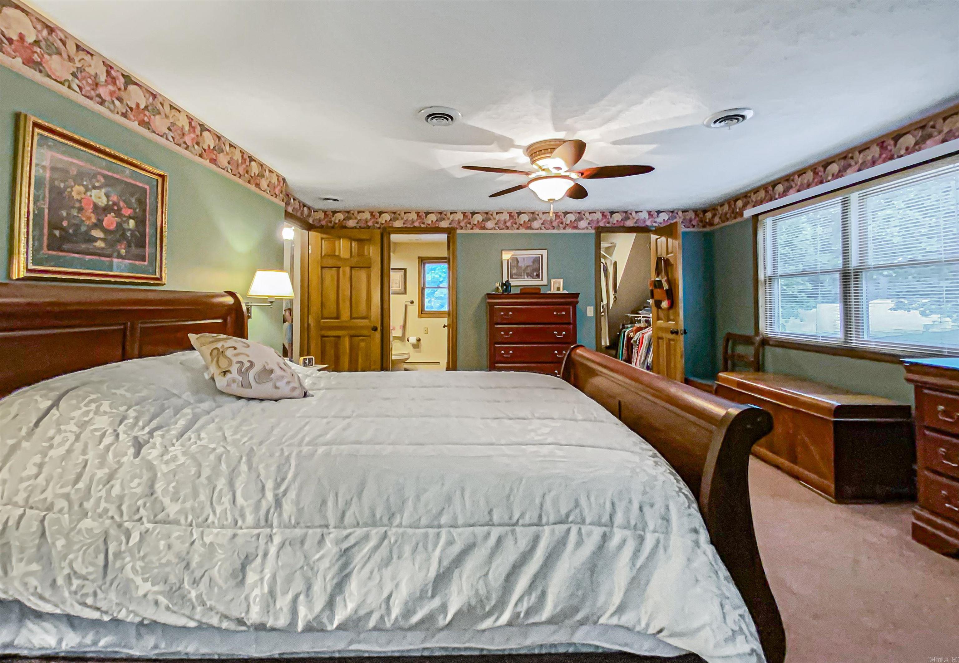 PLAINVIEW ACRES - Residential