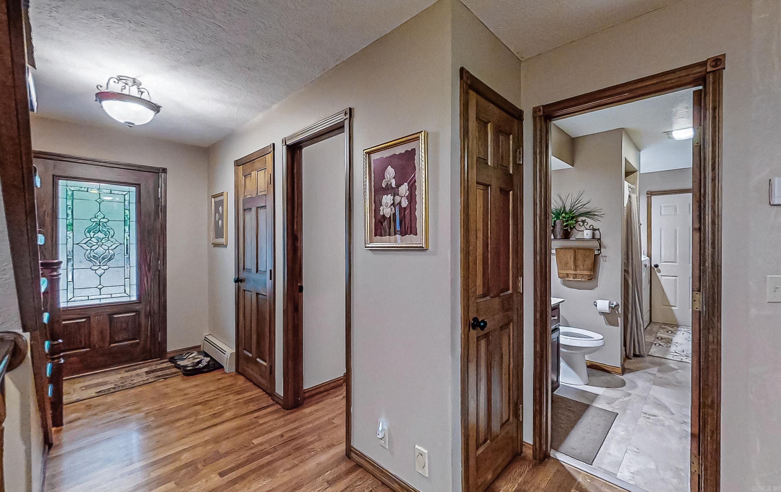 PLAINVIEW ACRES - Residential