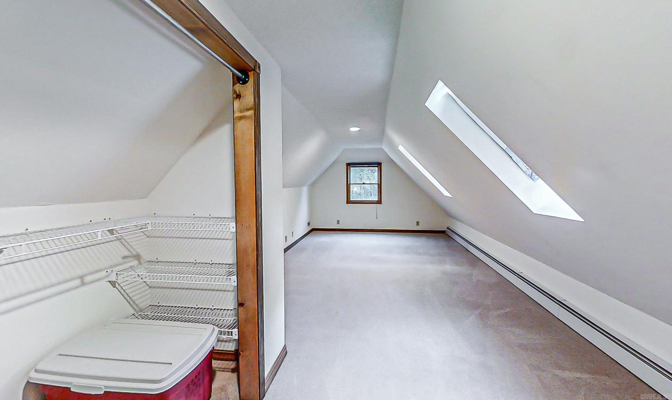 PLAINVIEW ACRES - Residential