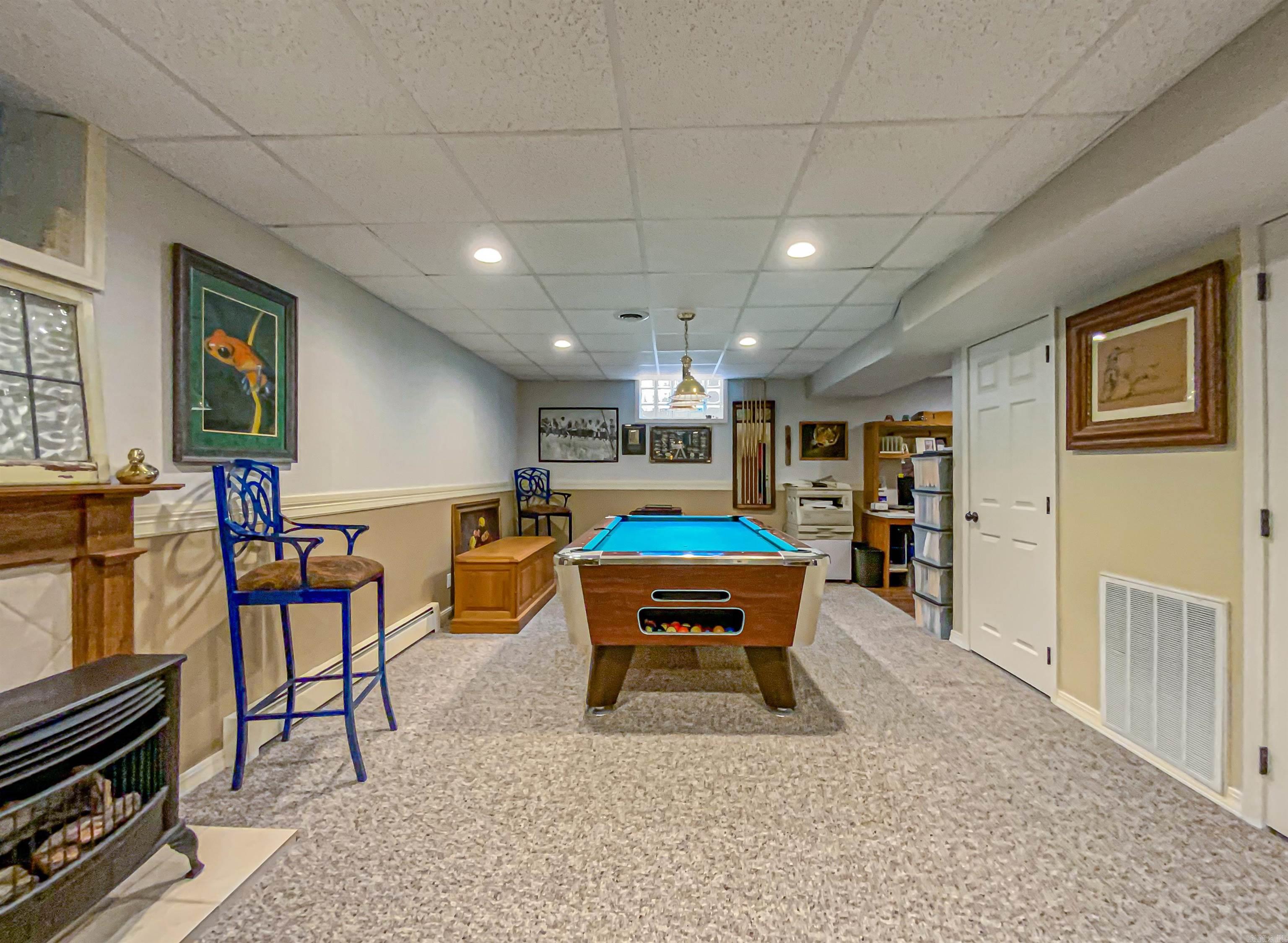 PLAINVIEW ACRES - Residential