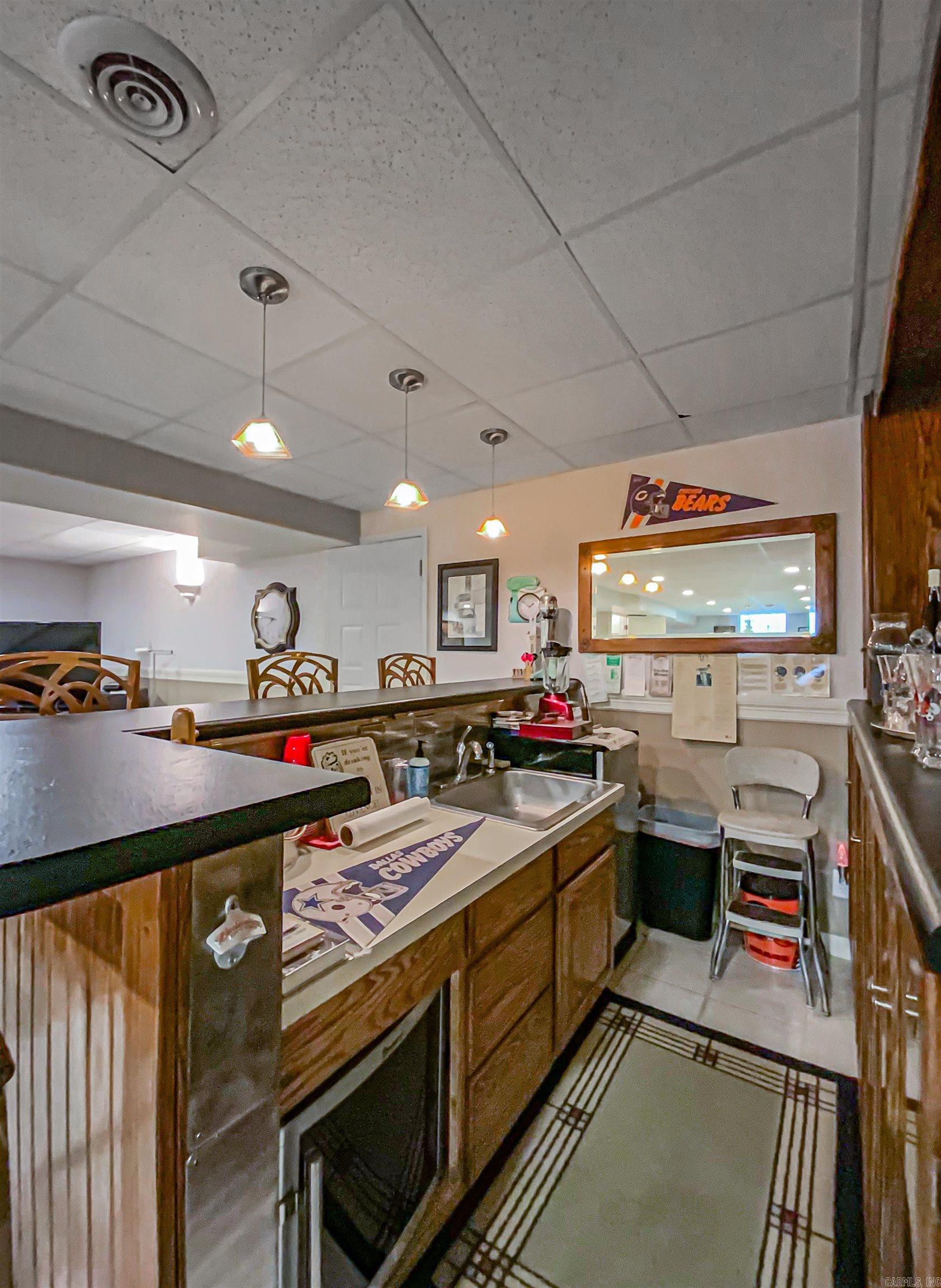 PLAINVIEW ACRES - Residential