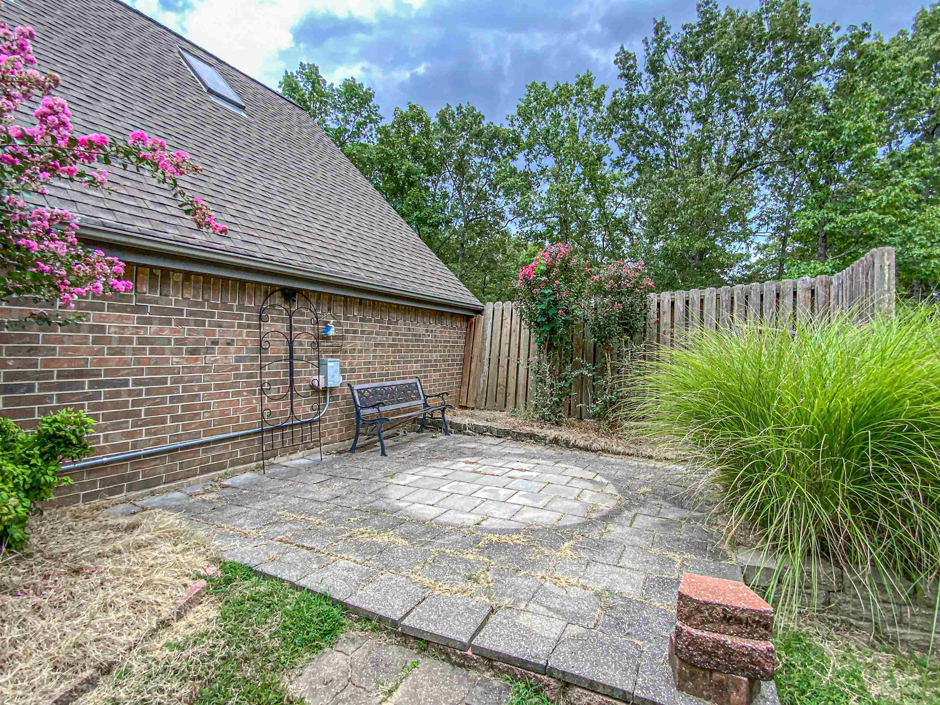 PLAINVIEW ACRES - Residential