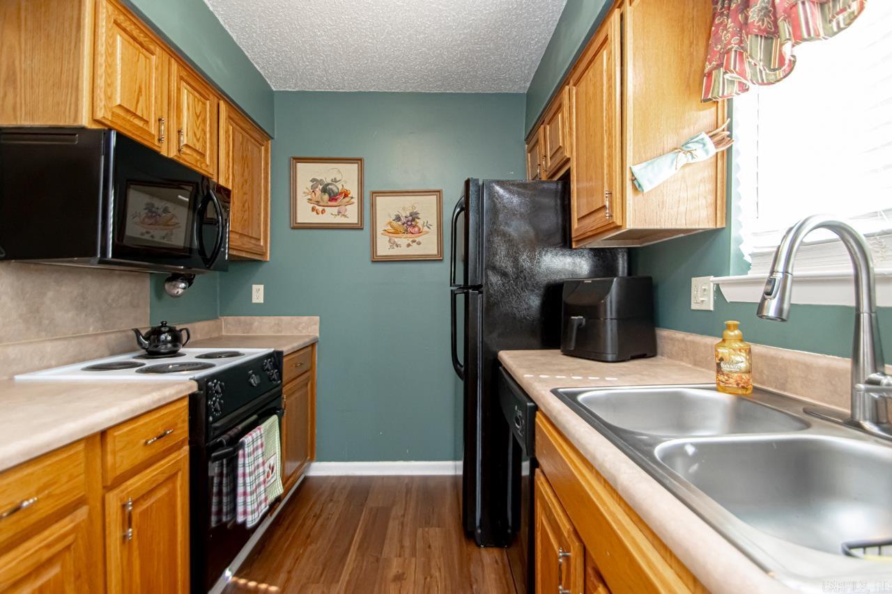 FOREST EDGE WEST CONDO HPR - Residential