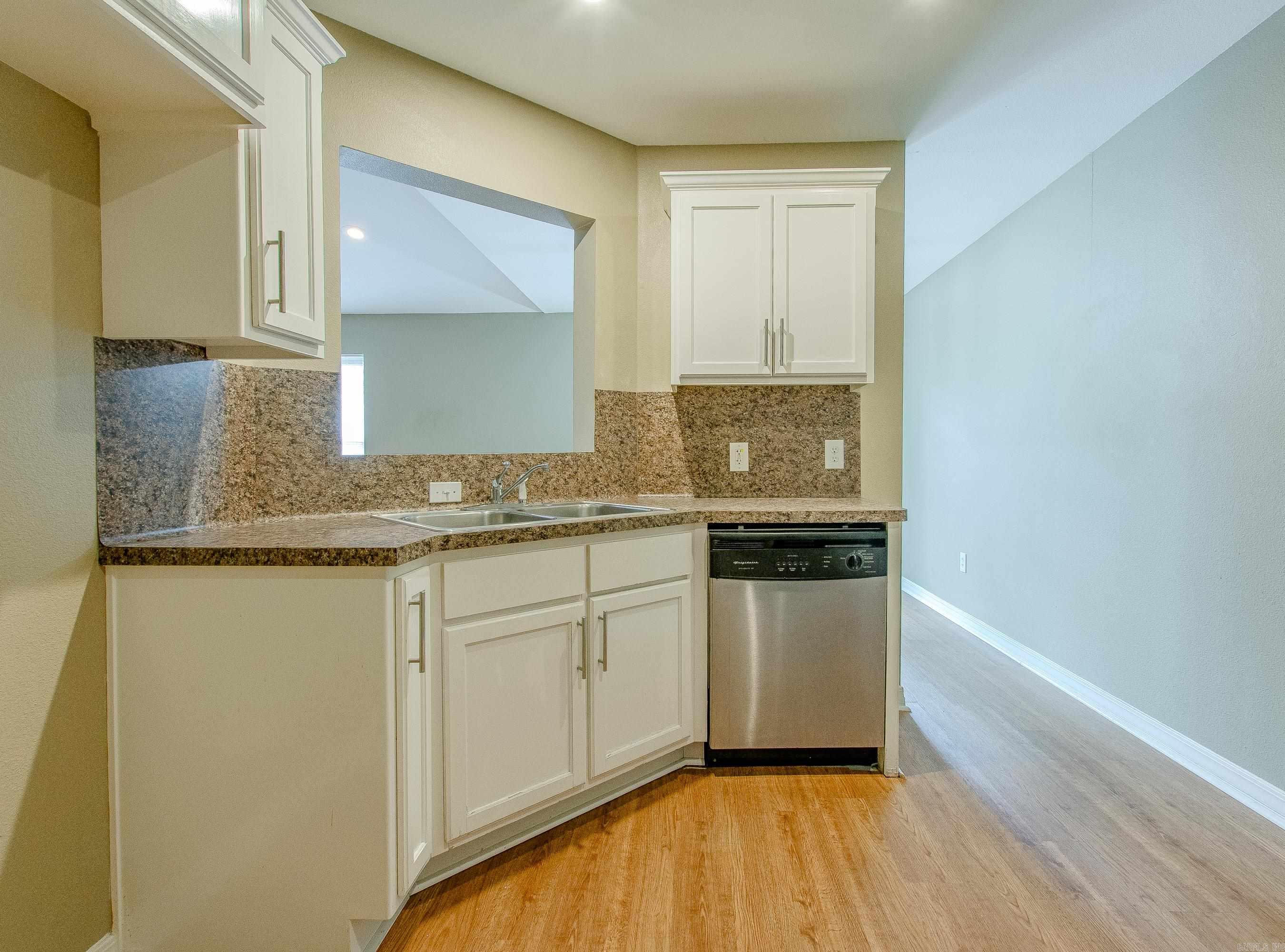 SANDALWOOD - Residential