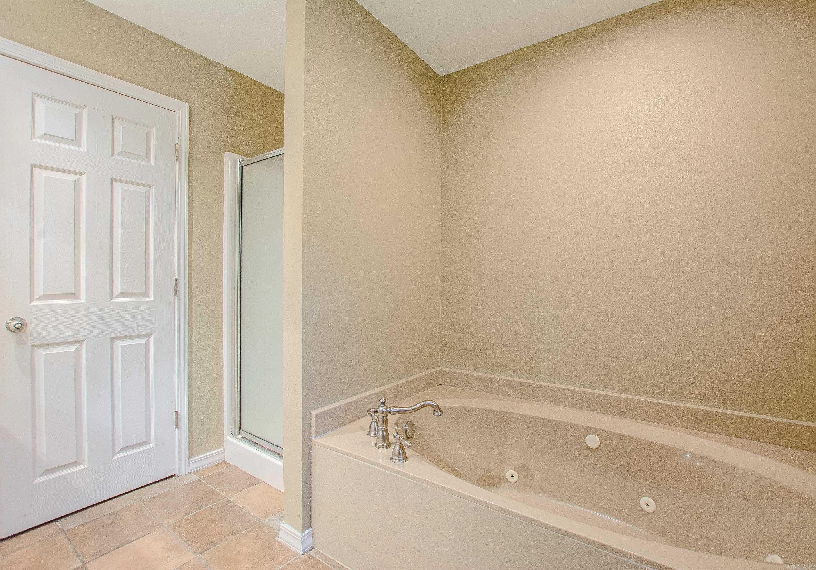 SANDALWOOD - Residential