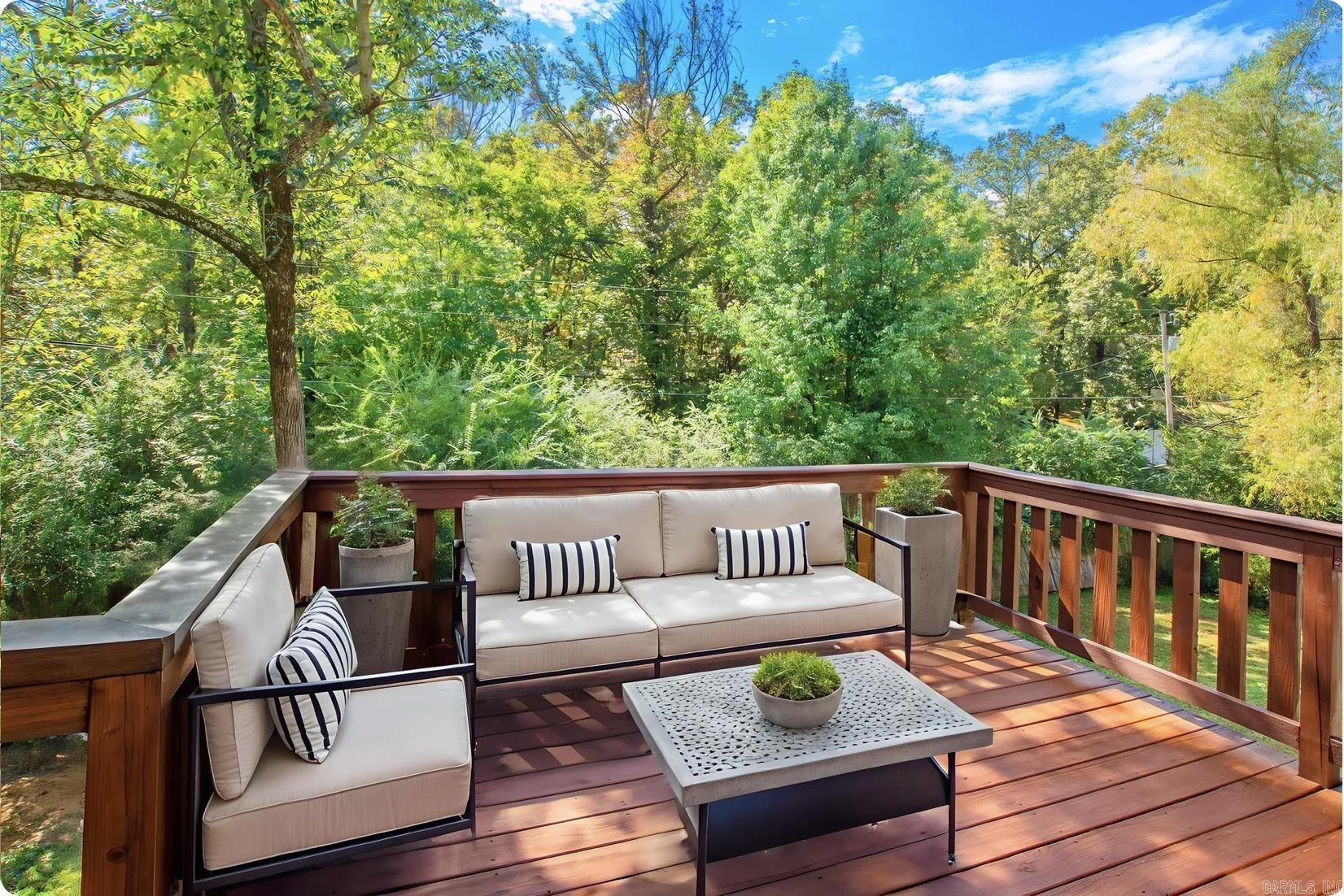 SANDALWOOD - Residential