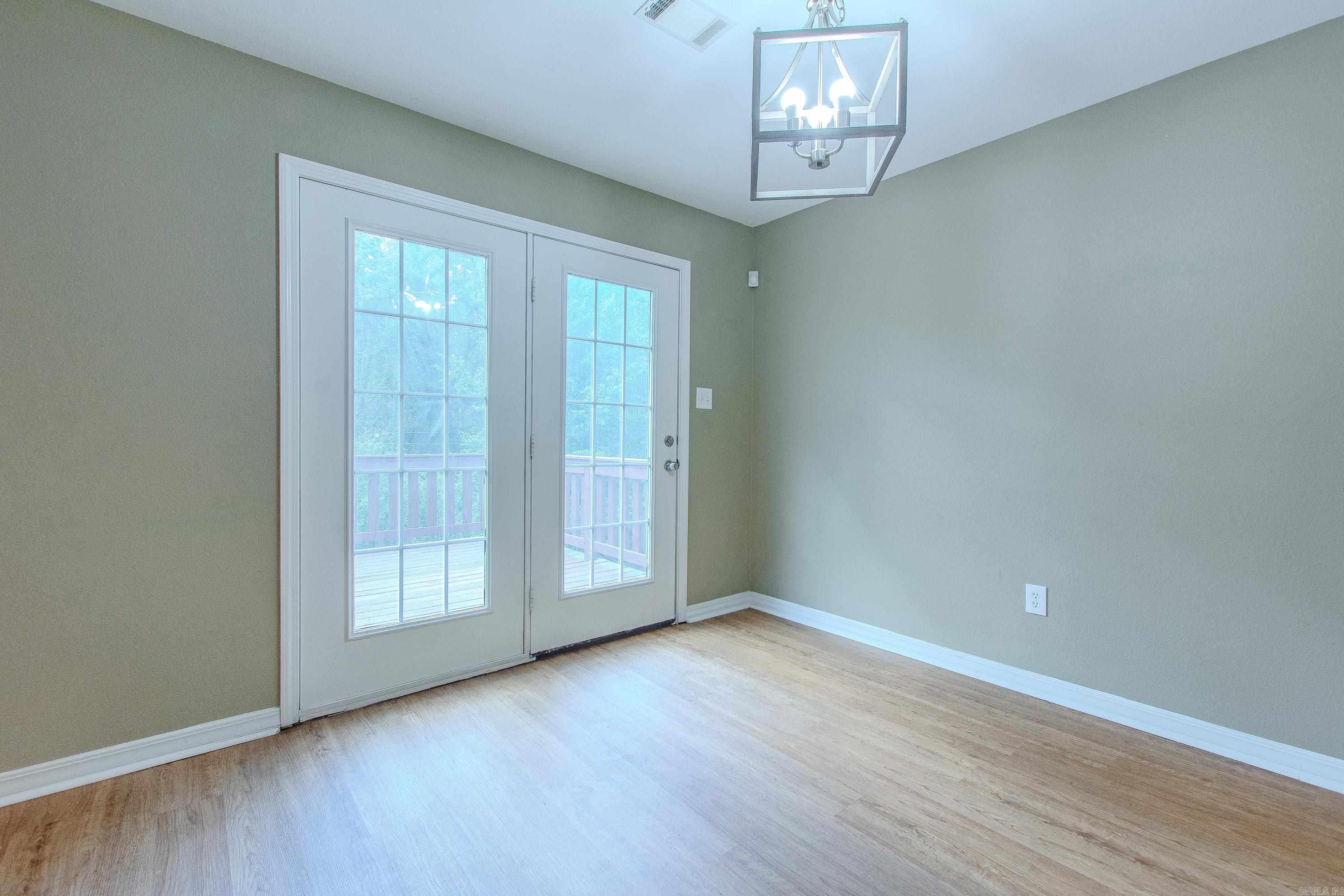 SANDALWOOD - Residential