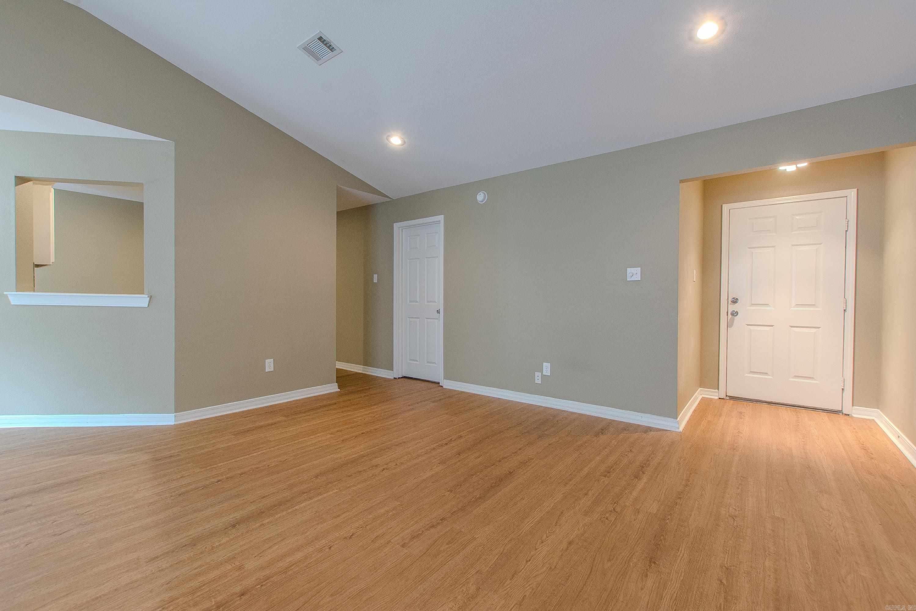 SANDALWOOD - Residential