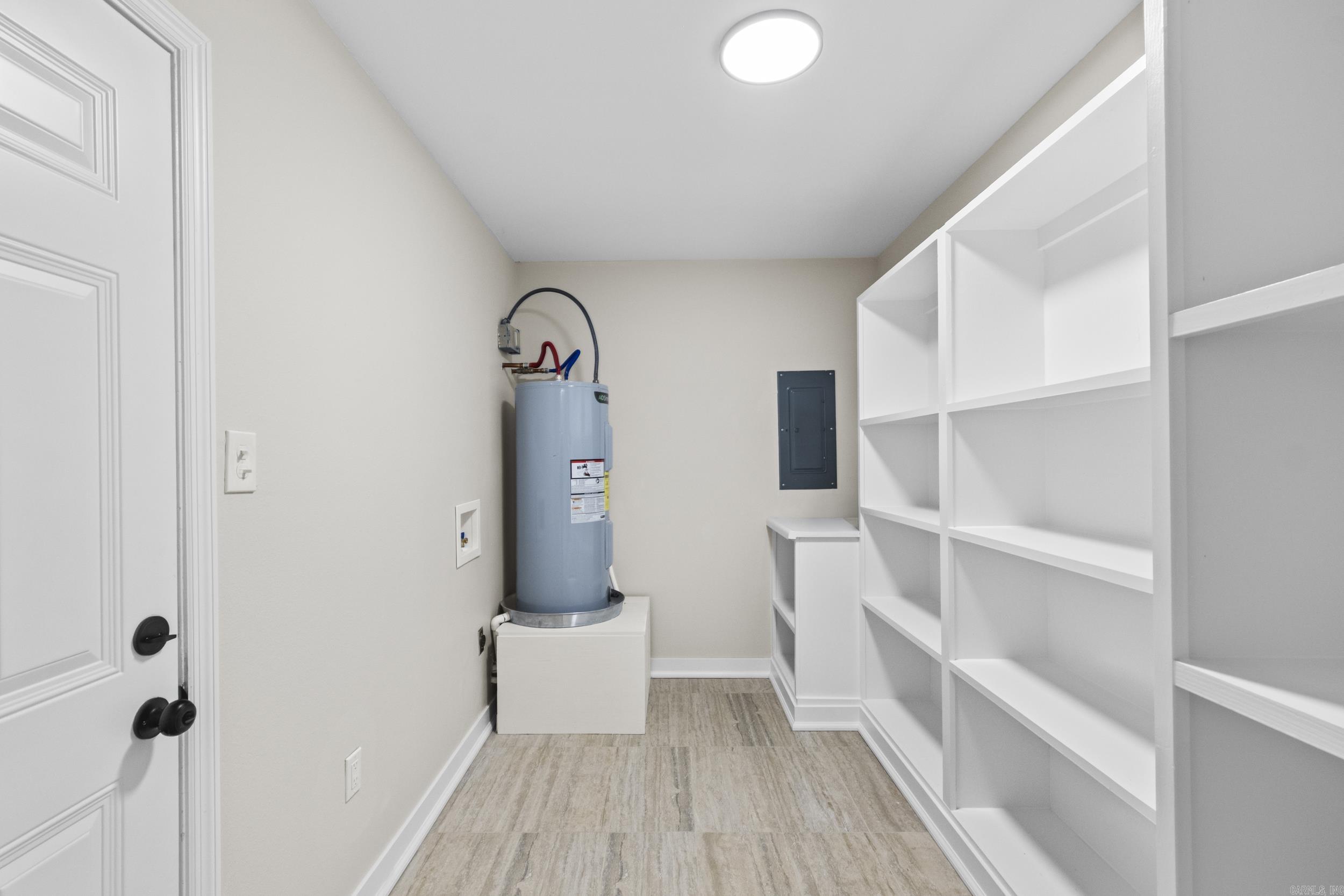 ROLLING MEADOWS - Residential